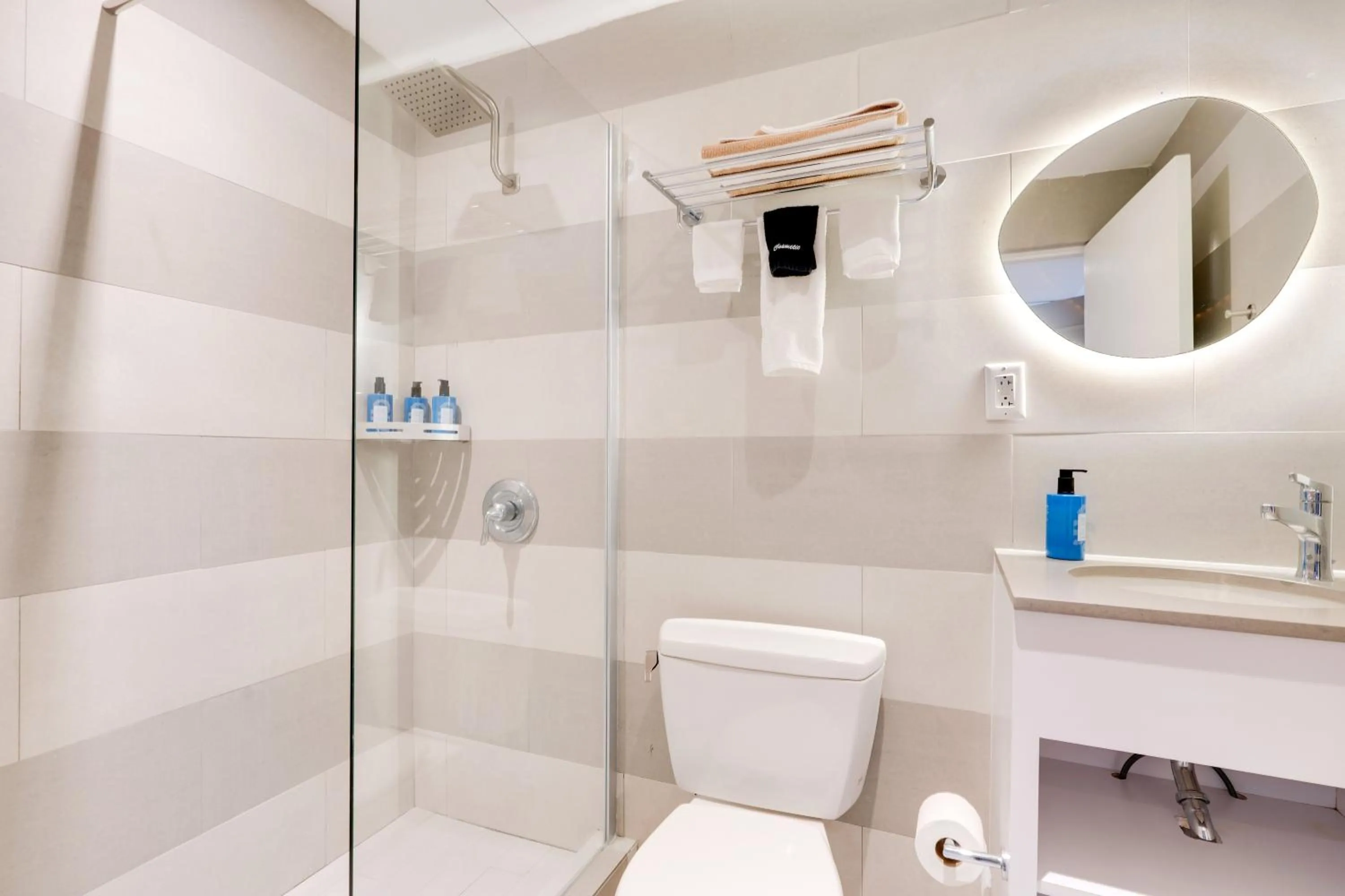 Bathroom in El San Geronimo