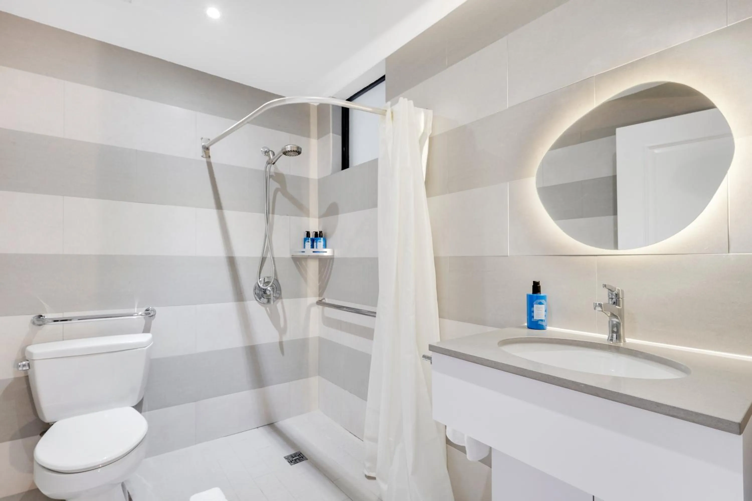 Bathroom in El San Geronimo