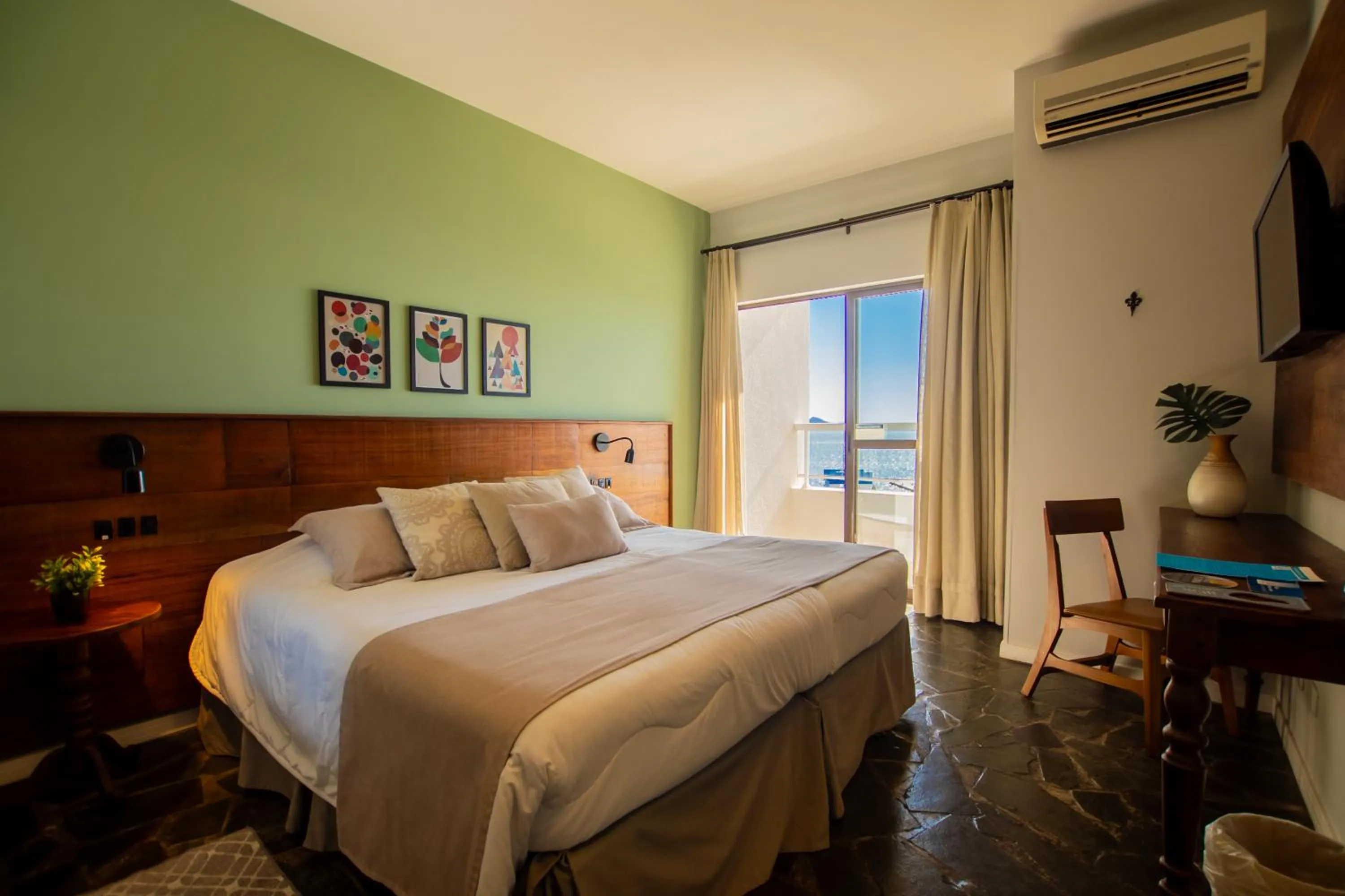 Bed in Hotel Villareal São Francisco do Sul