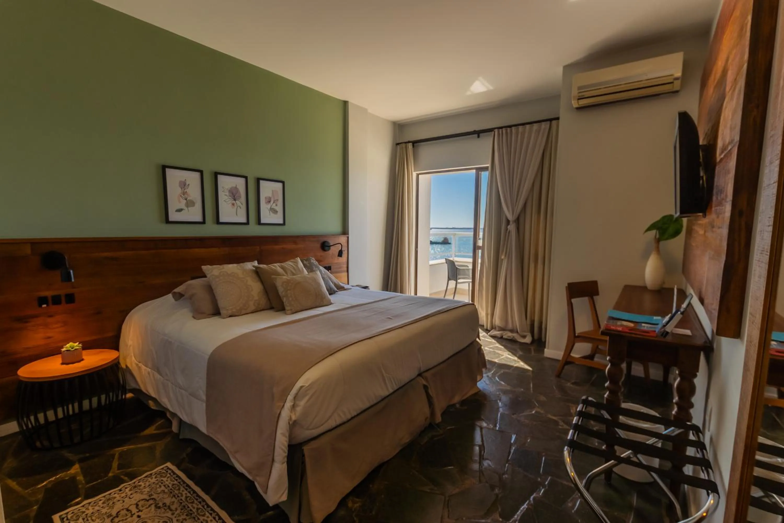 Bed in Hotel Villareal São Francisco do Sul