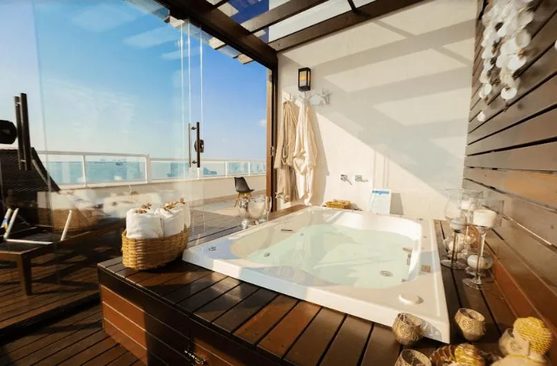 Hot Tub in Hotel Villareal São Francisco do Sul