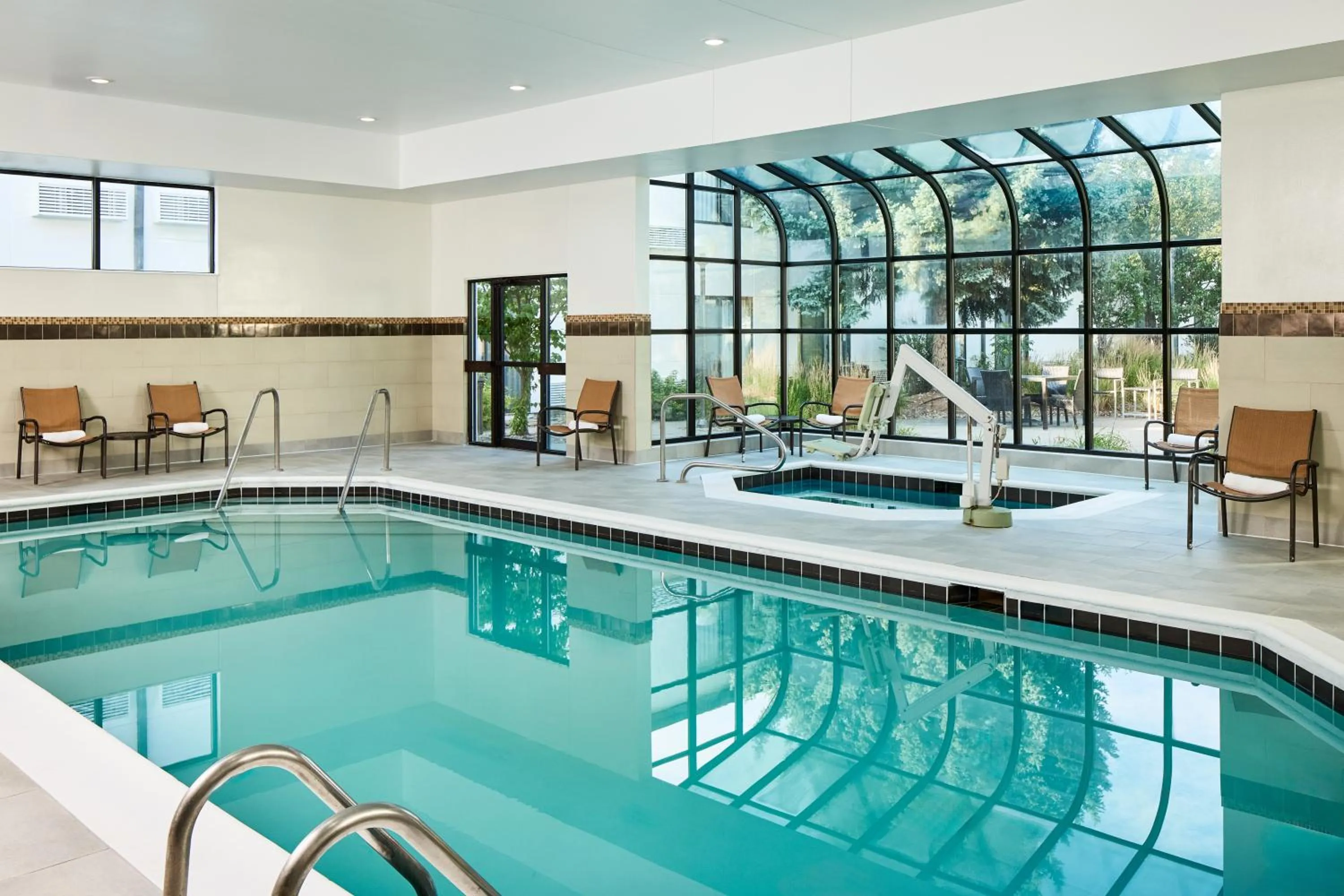Swimming pool in Courtyard by Marriott Fort Collins