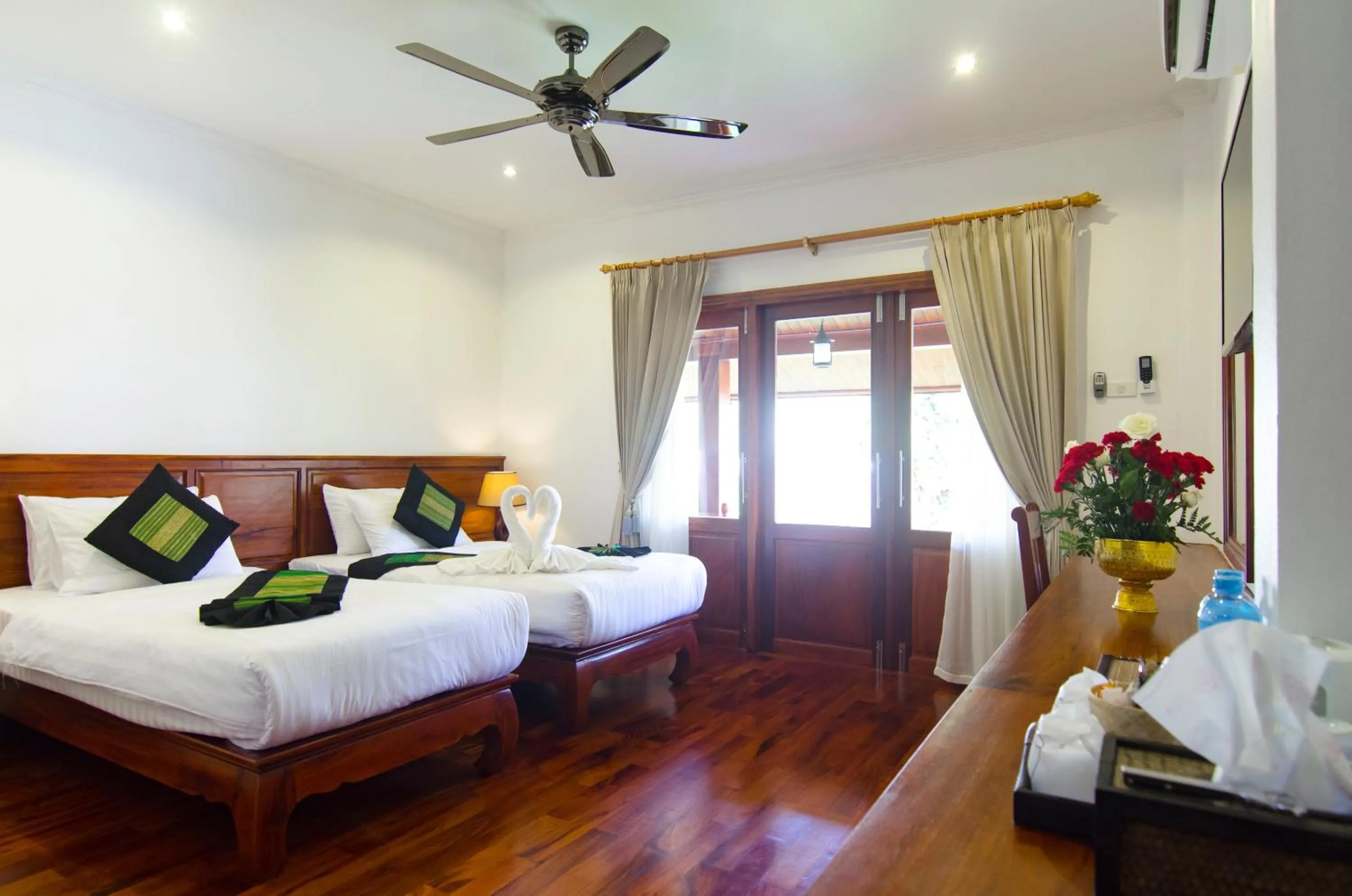Photo of the whole room, Bed in Villa Chitdara