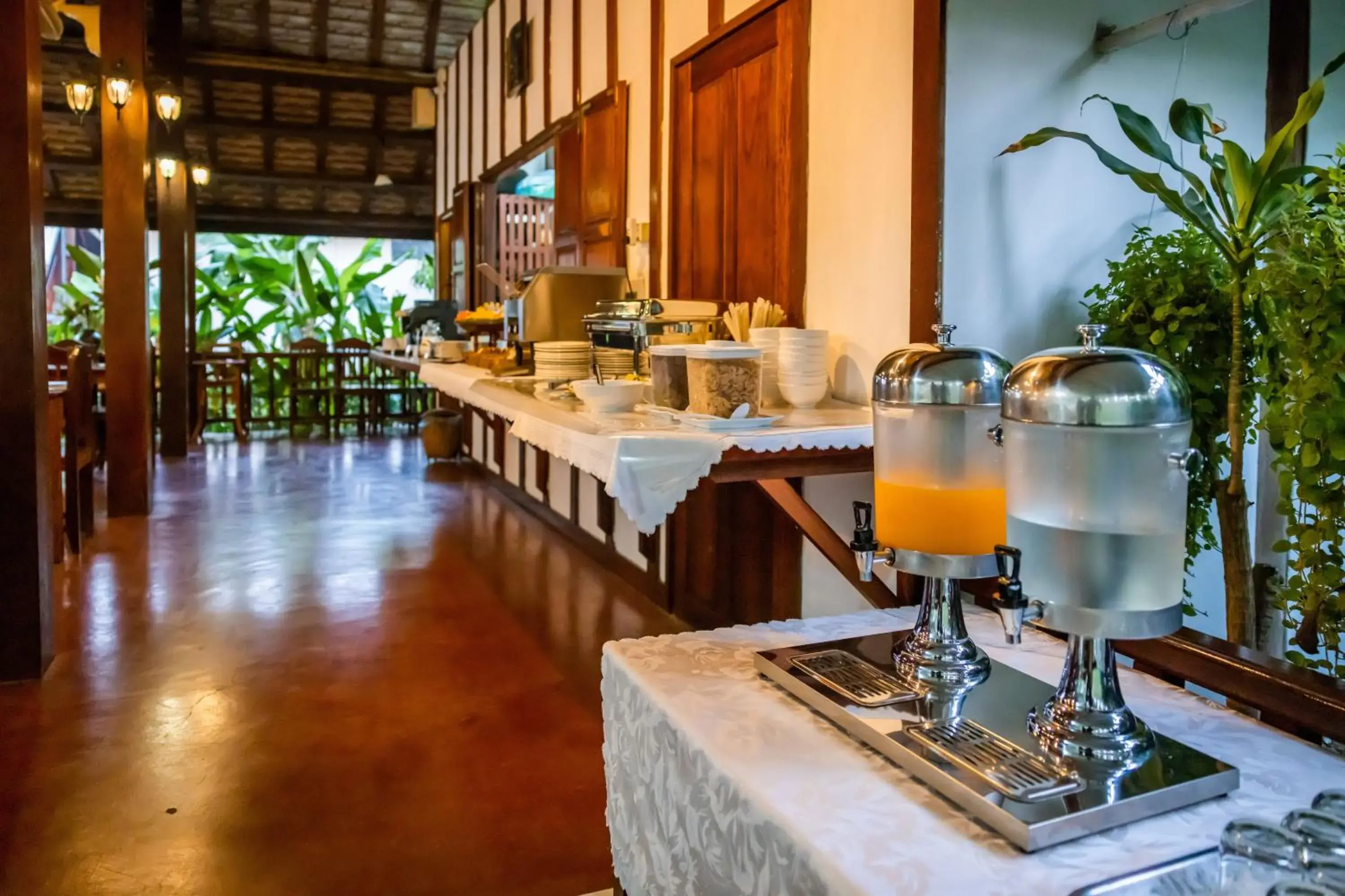 Restaurant/places to eat in Villa Chitdara Restaurant/places to eat in Villa Chitdara