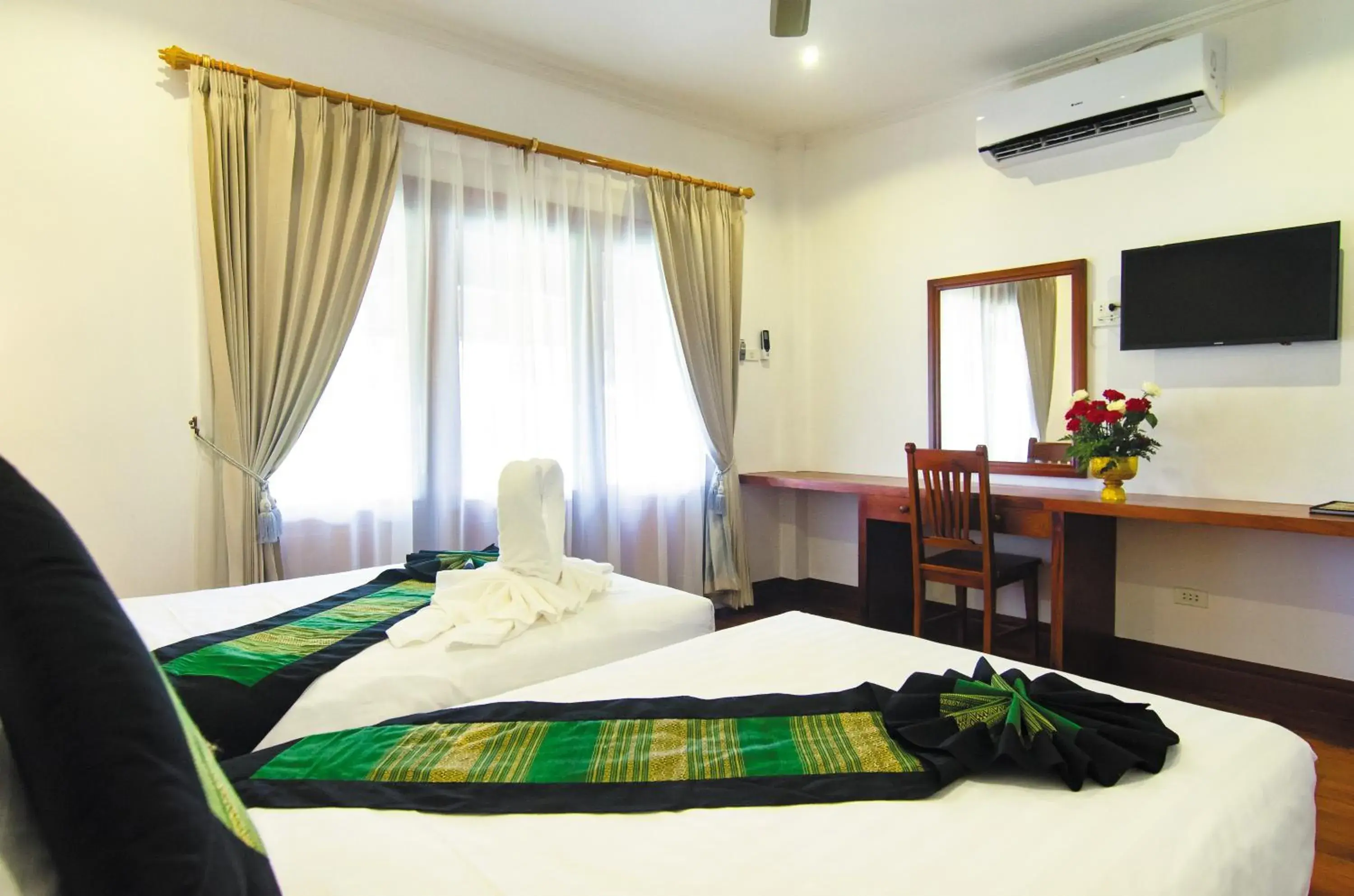 Photo of the whole room, Bed in Villa Chitdara Photo of the whole room, Bed in Villa Chitdara