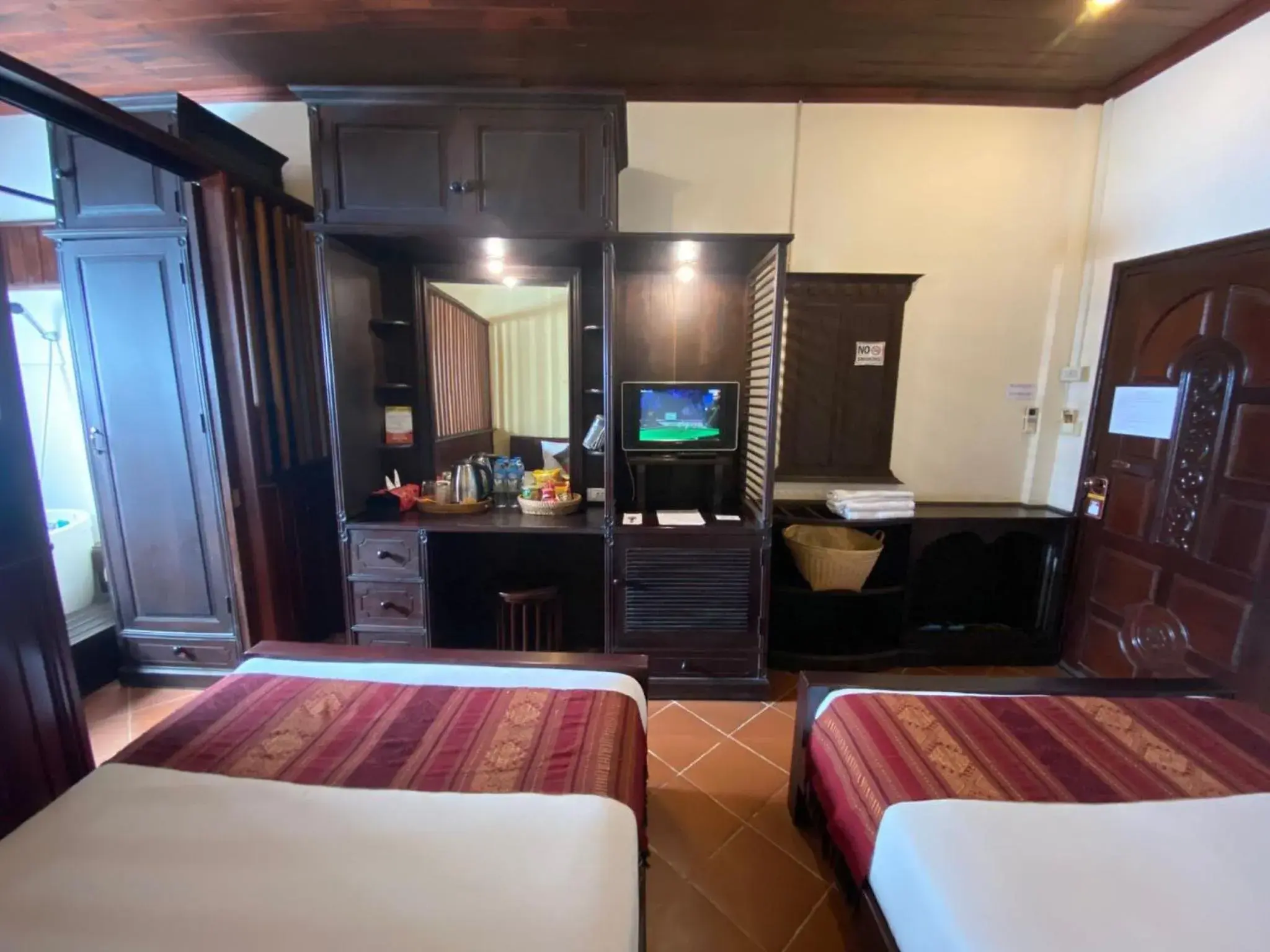 View (from property/room), Bed in Vangsavath Hotel View (from property/room), Bed in Vangsavath Hotel