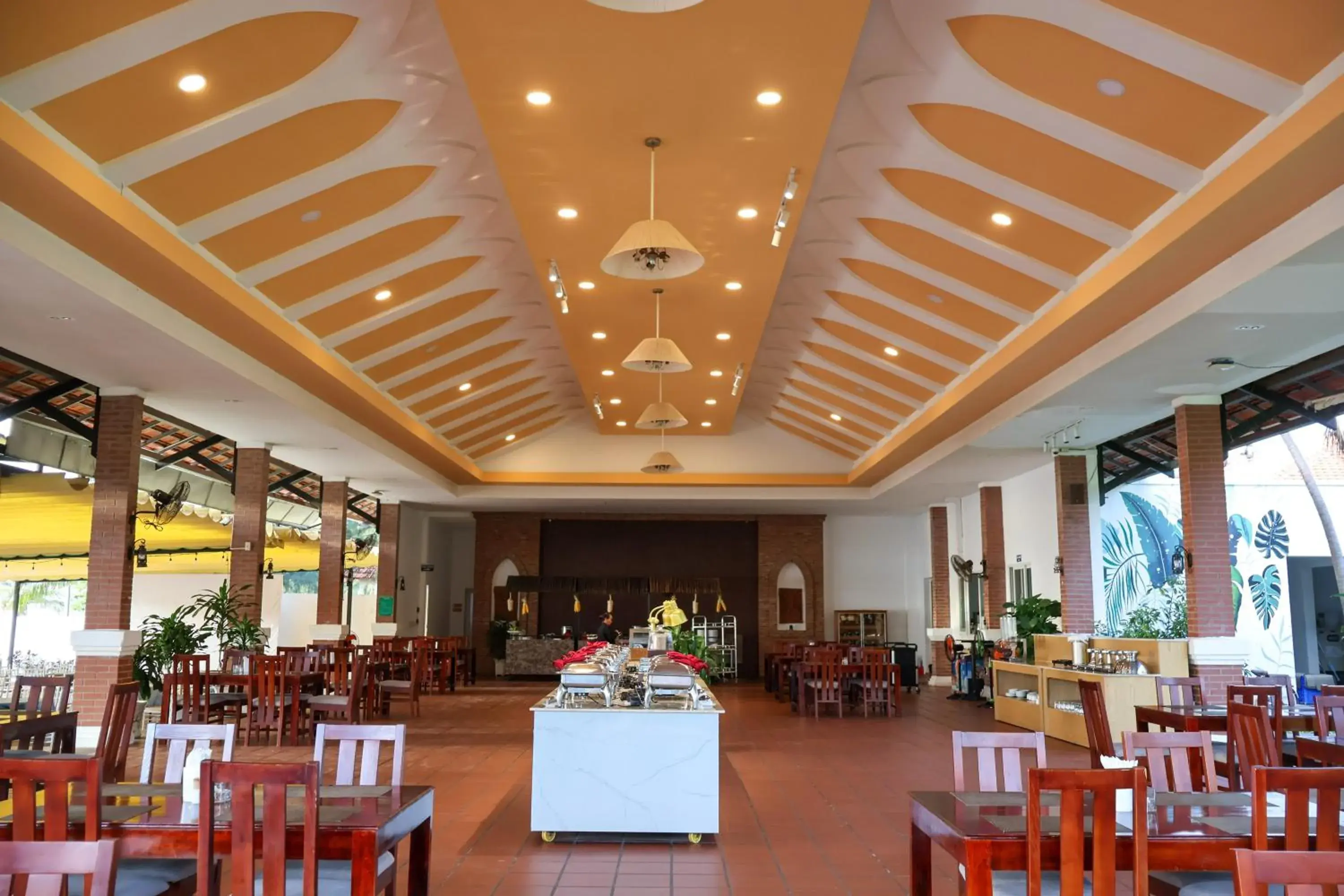 Restaurant/places to eat in TTC Resort Ninh Thuan - Unlimited Access to Water Park Restaurant/places to eat in TTC Resort Ninh Thuan - Unlimited Access to Water Park