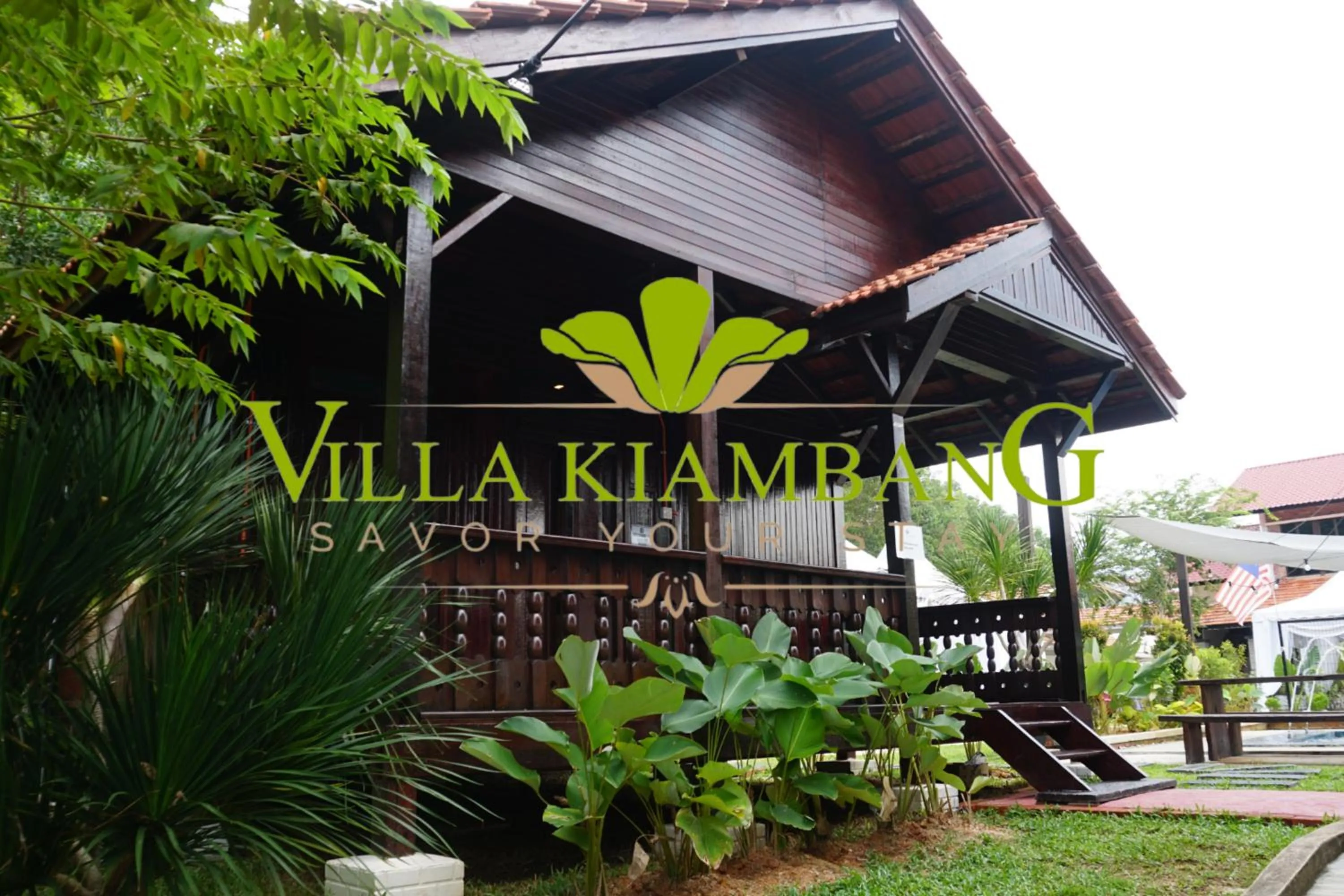 Property building in Villa Kiambang