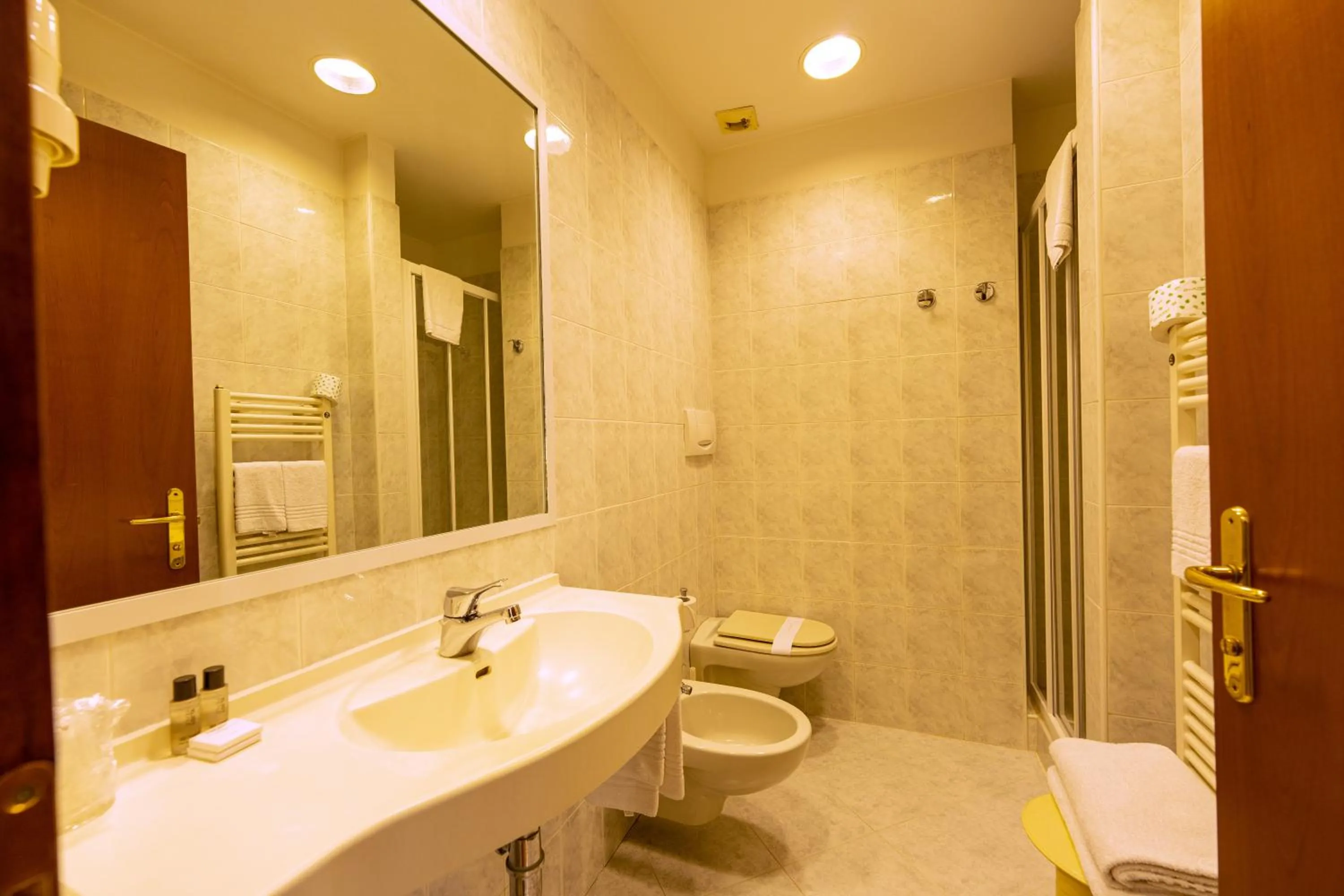 Bathroom in LVG Hotel Collection - Gardenia