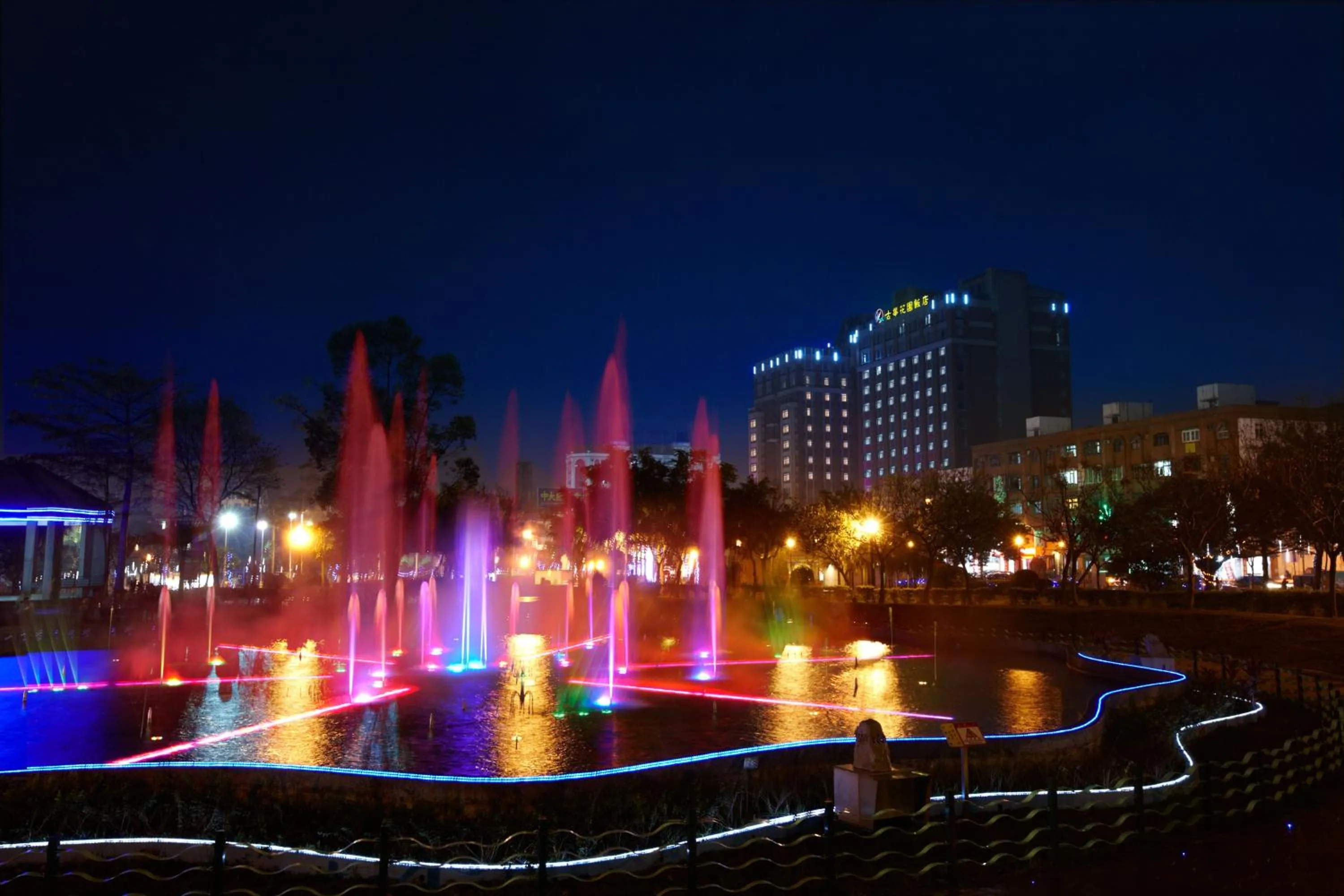 Facade/entrance in Hotel Kuva Chateau