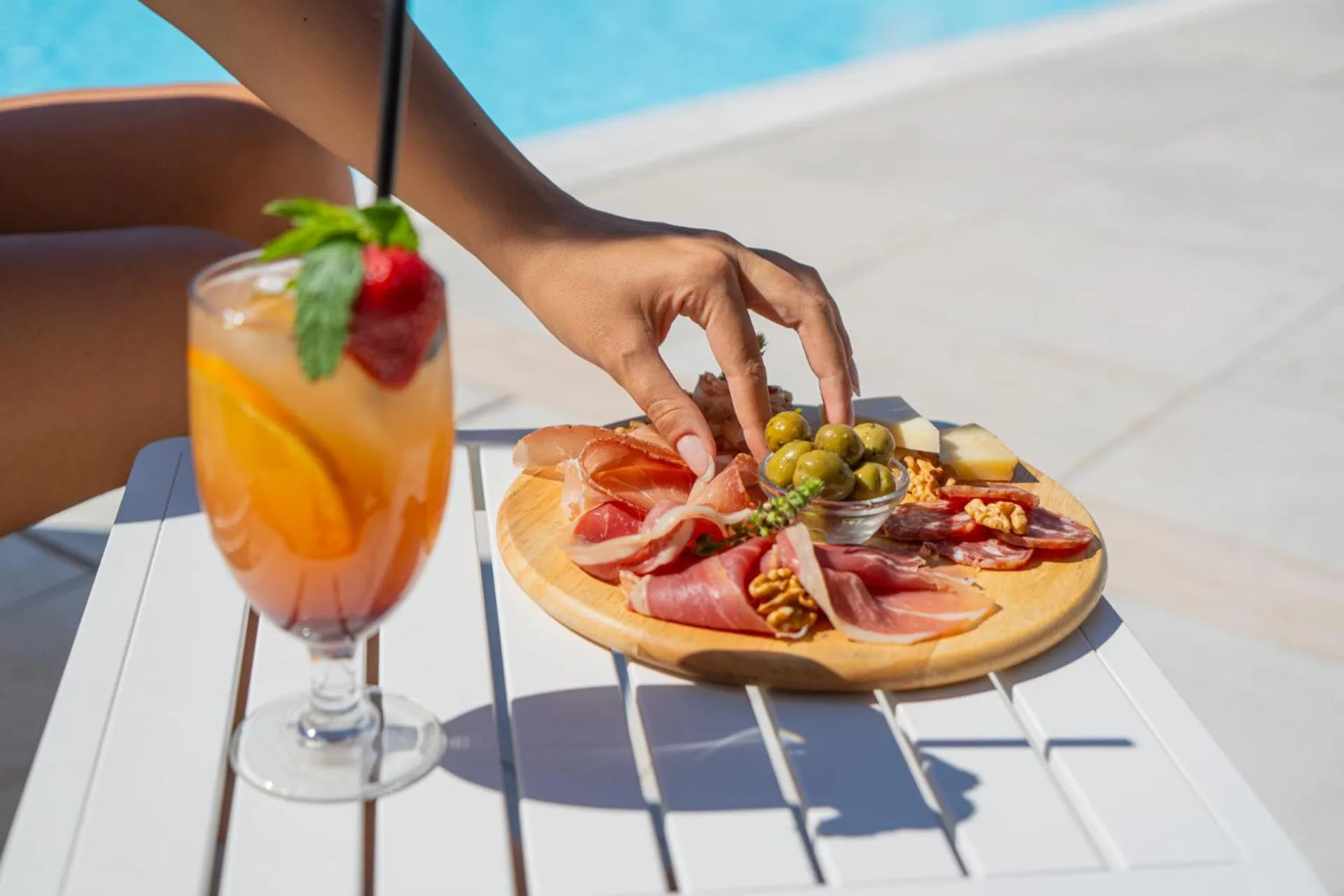 Felix Hotels - Galanias Hotel & Retreat