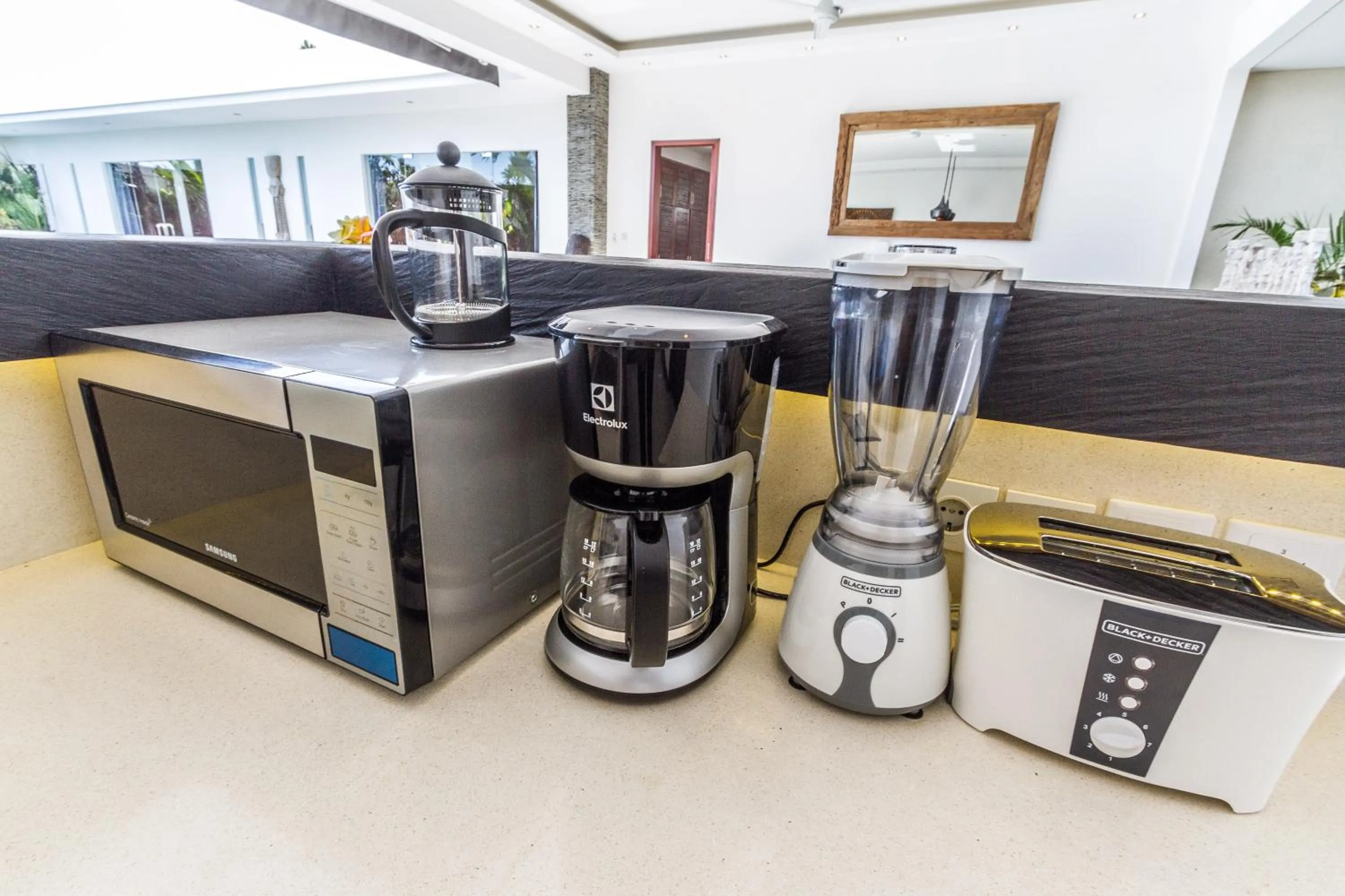 Villa Juna - Beautiful 3 Bedroom in Seminyak