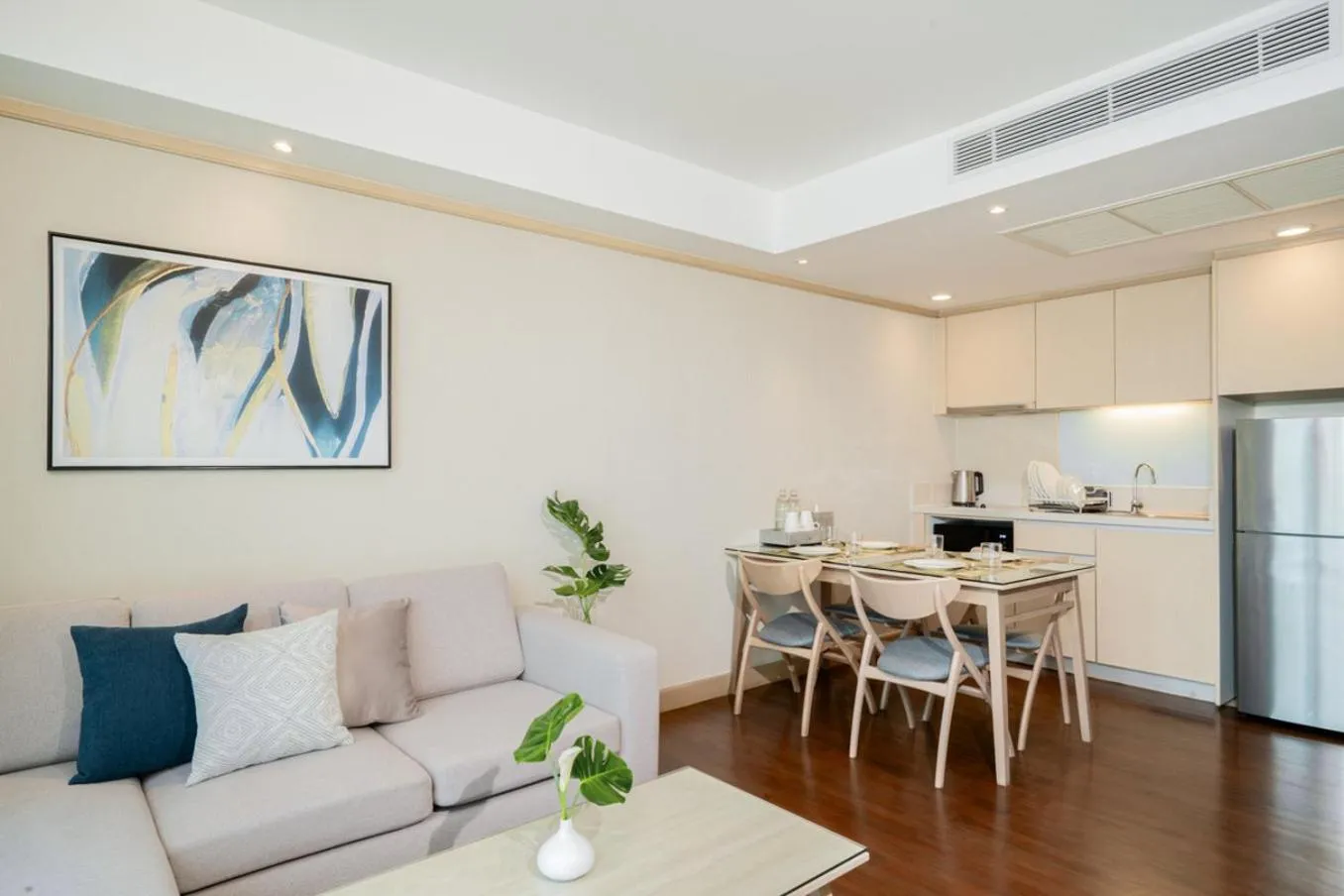 Photo of the whole room in Shama Petchburi 47 Bangkok