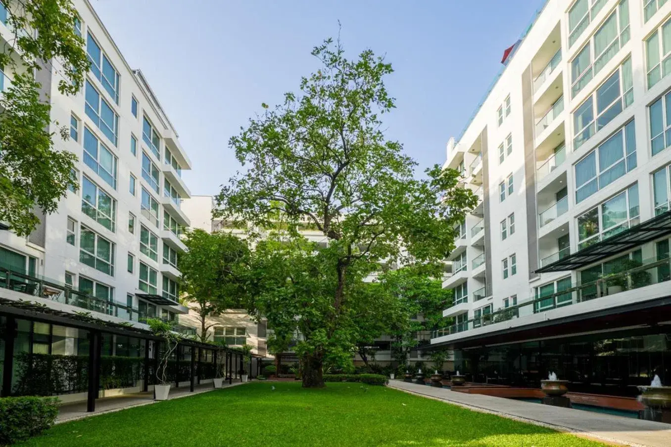 Property building in Shama Petchburi 47 Bangkok Property building in Shama Petchburi 47 Bangkok