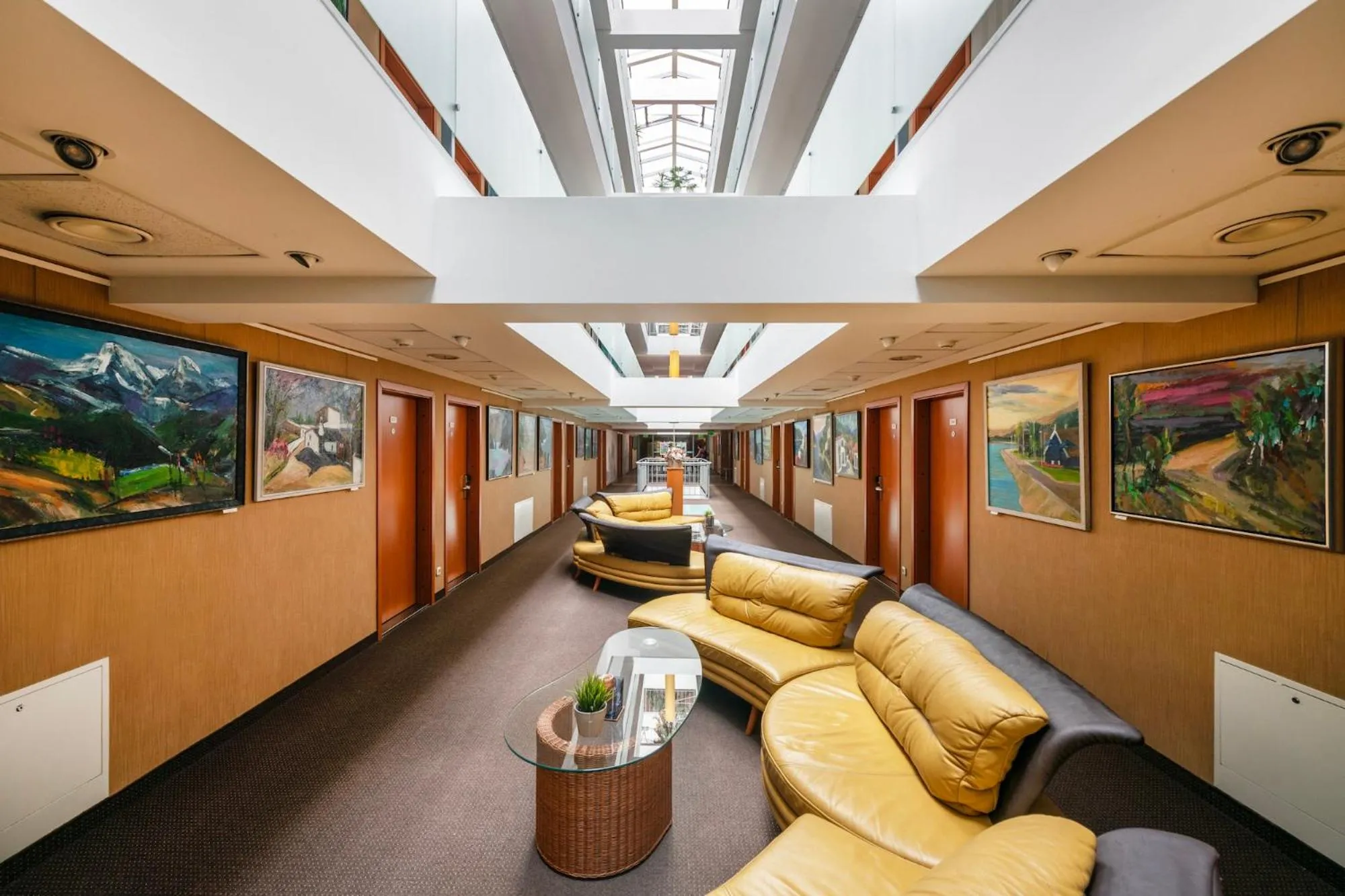 Area and facilities in Art City Inn