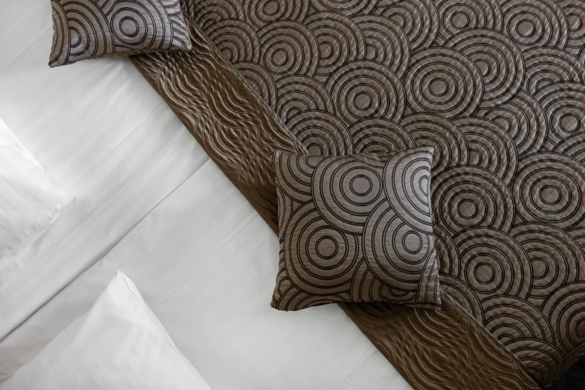 Photo of the whole room, Bed in Art City Inn