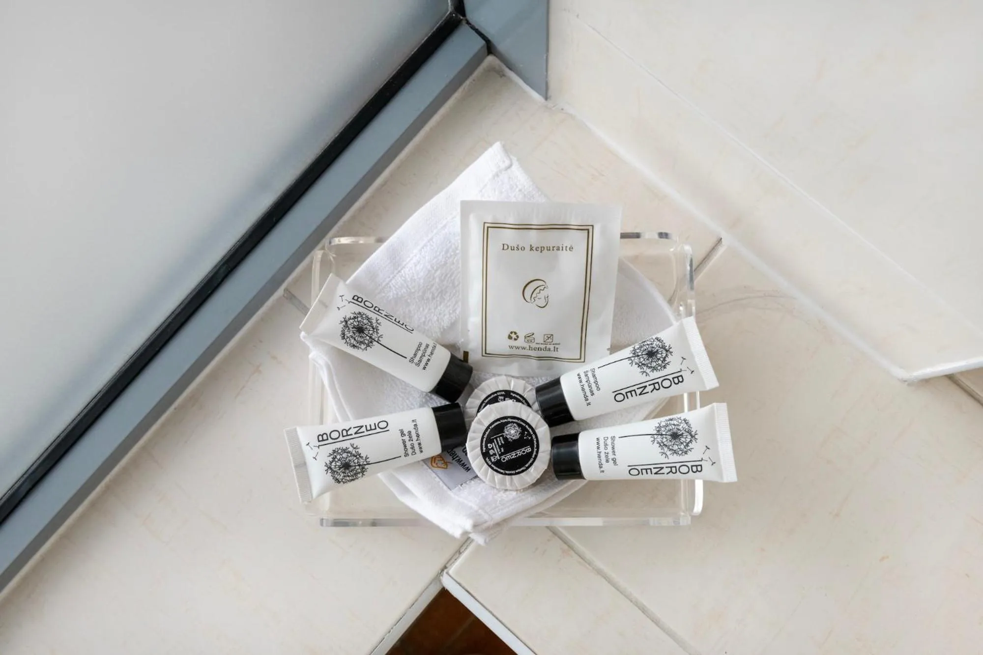 Photo of the whole room in Art City Inn