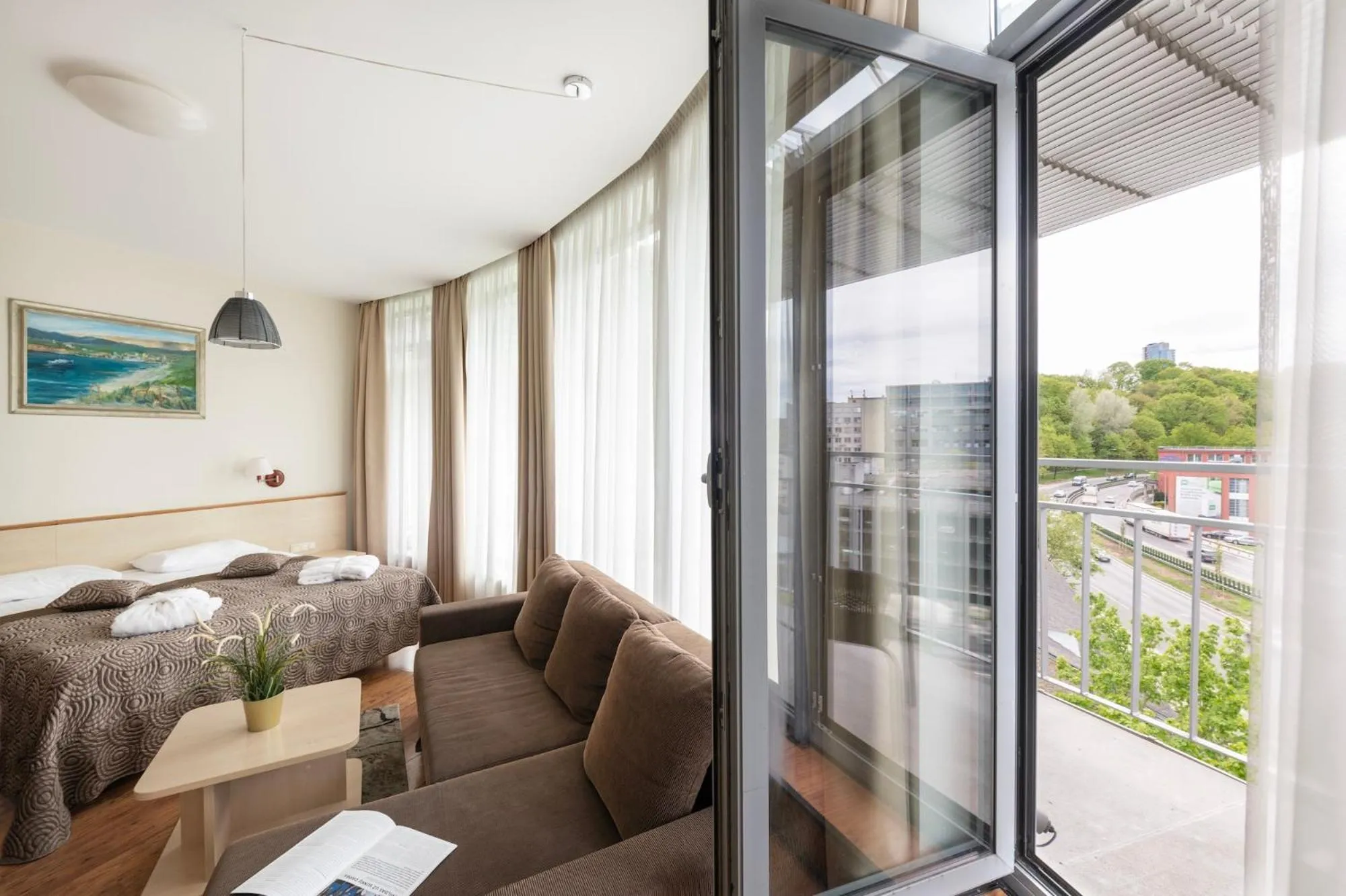 Balcony/Terrace in Art City Inn