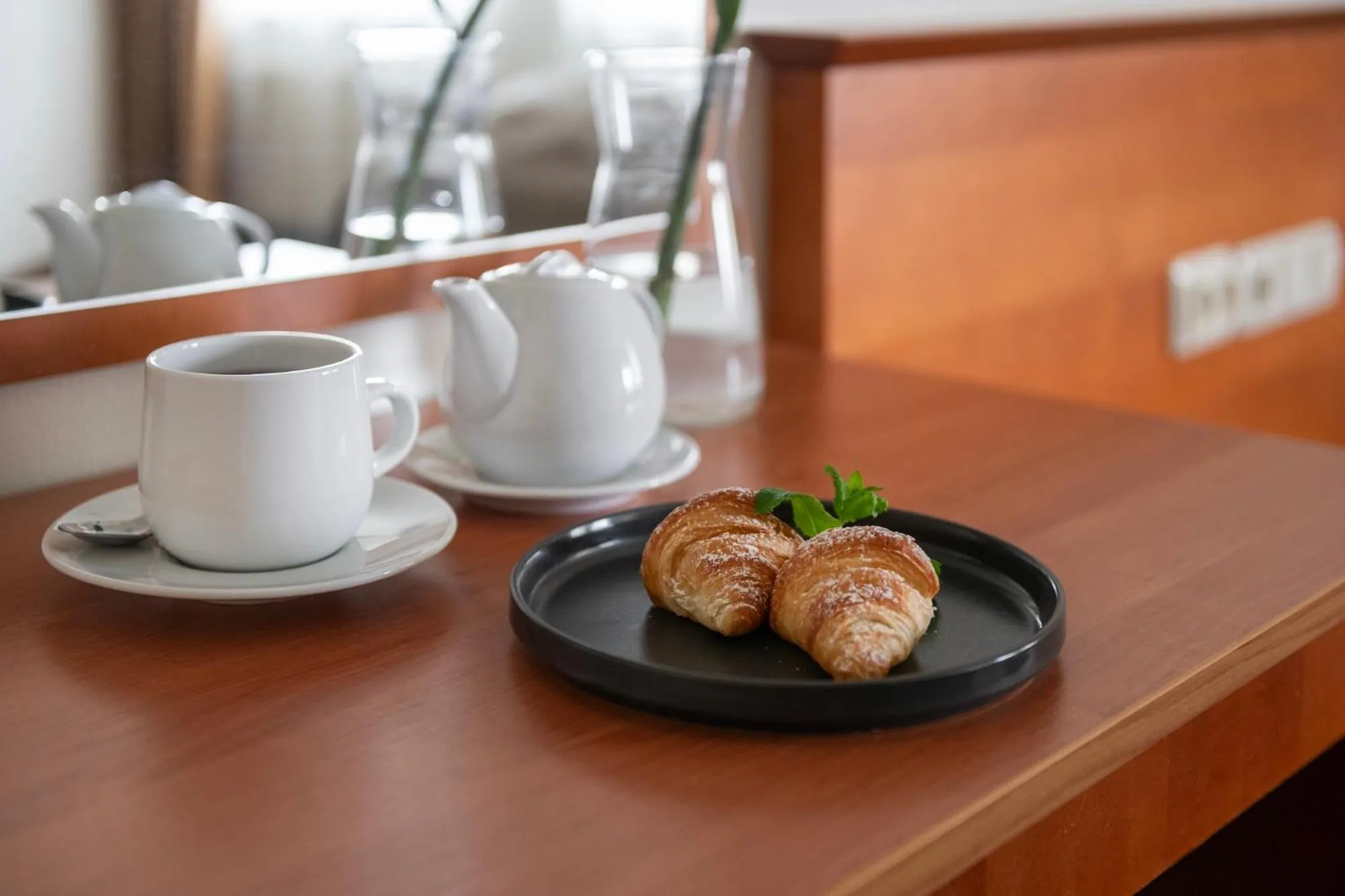 Food in Art City Inn