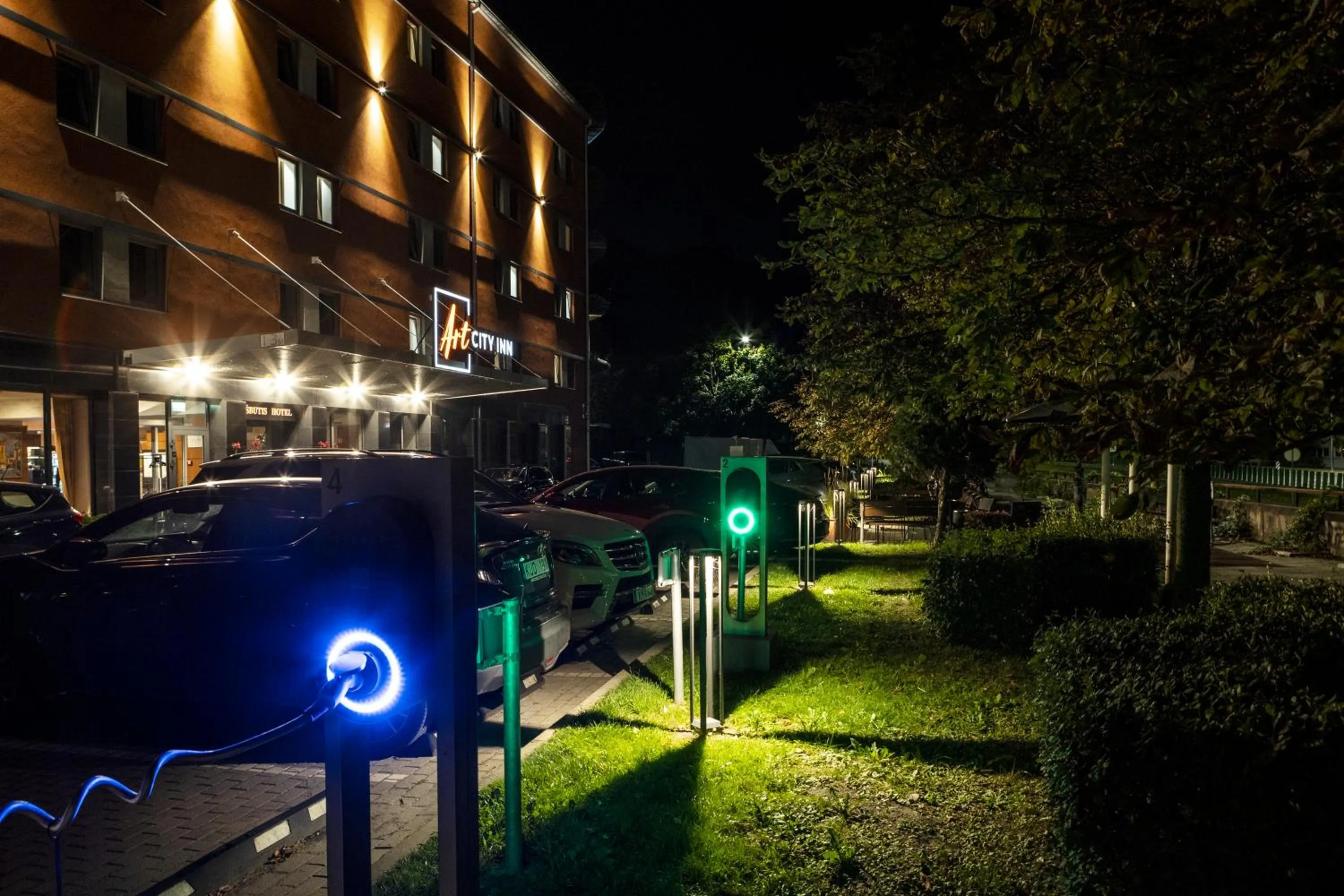 Parking in Art City Inn