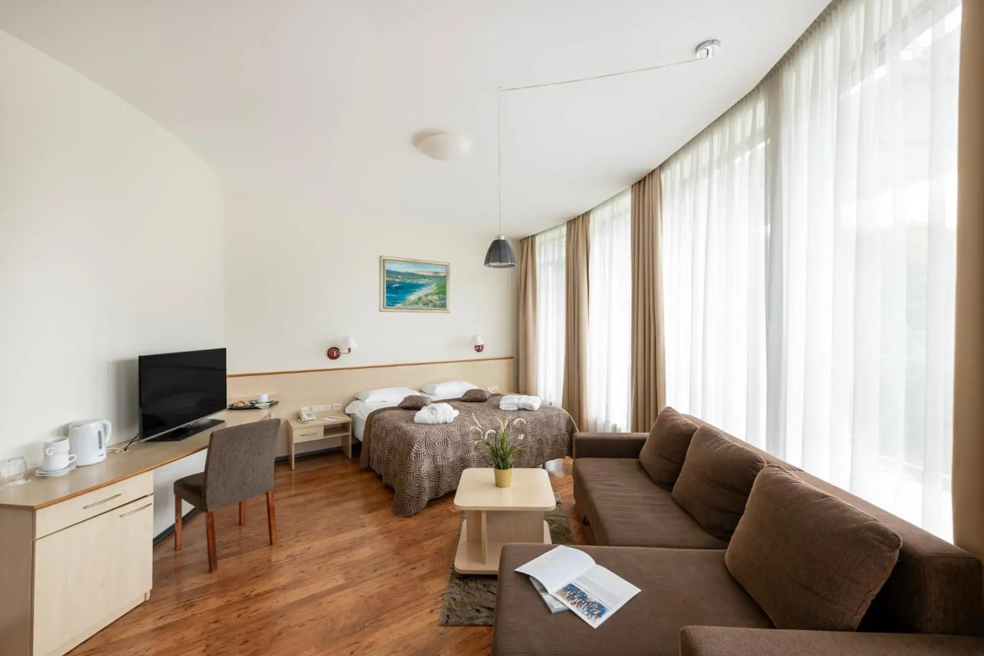 Bed in Art City Inn Bed in Art City Inn