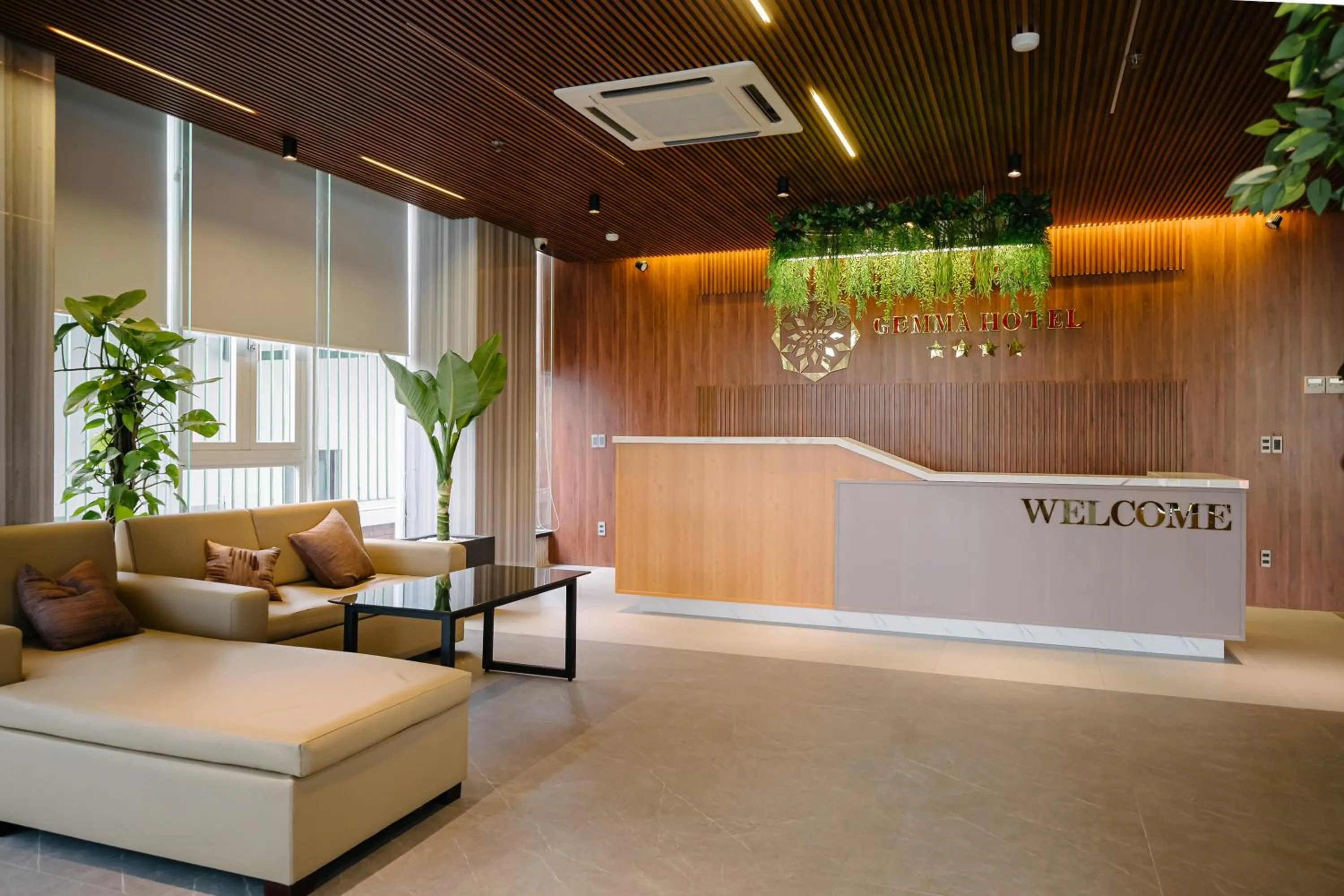 Communal lounge/ TV room in Gemma Hotel & Apartment Near Dragon Bridge