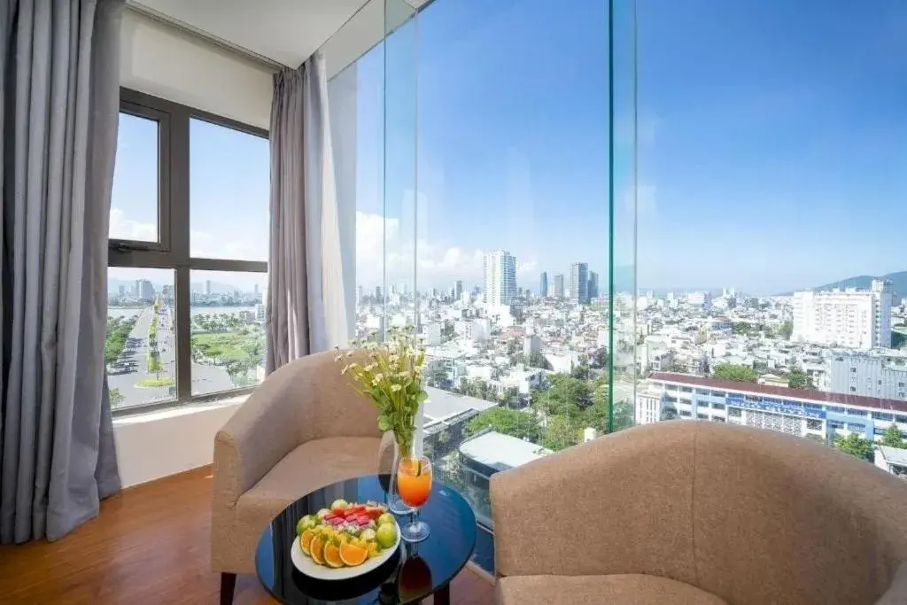 City view in Gemma Hotel & Apartment Near Dragon Bridge City view in Gemma Hotel & Apartment Near Dragon Bridge