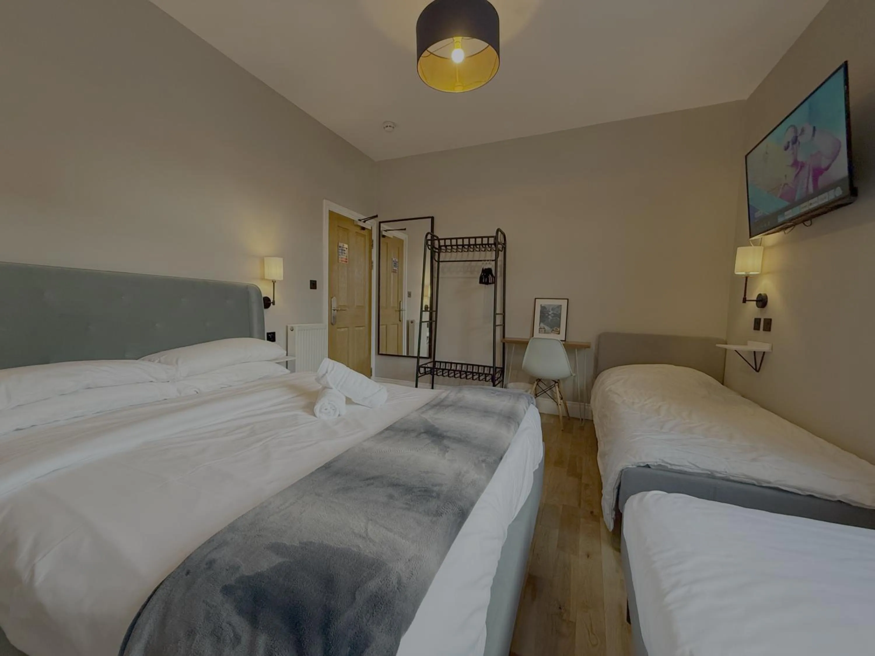 Bedroom, Bed in The Riverhouse