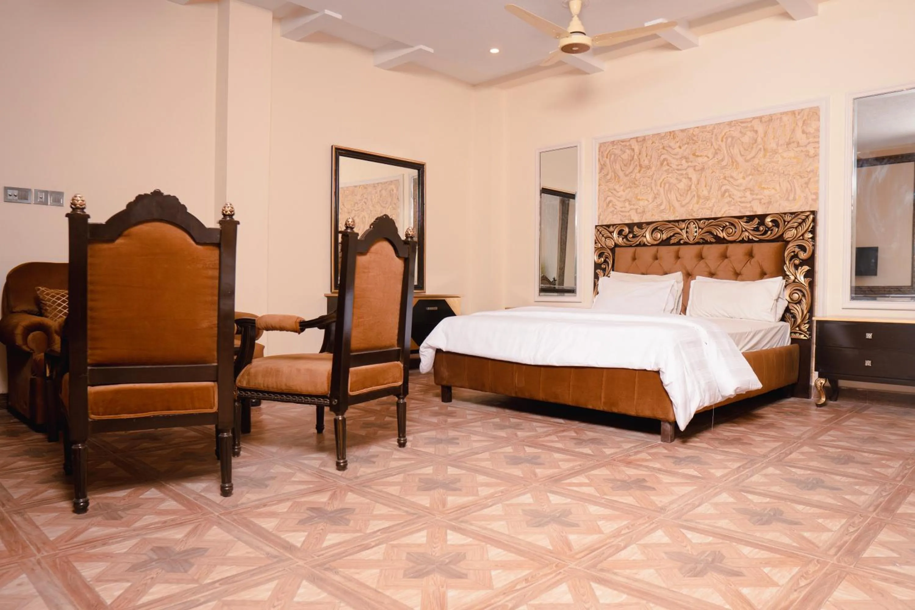 Bed in Hotel Mayfair