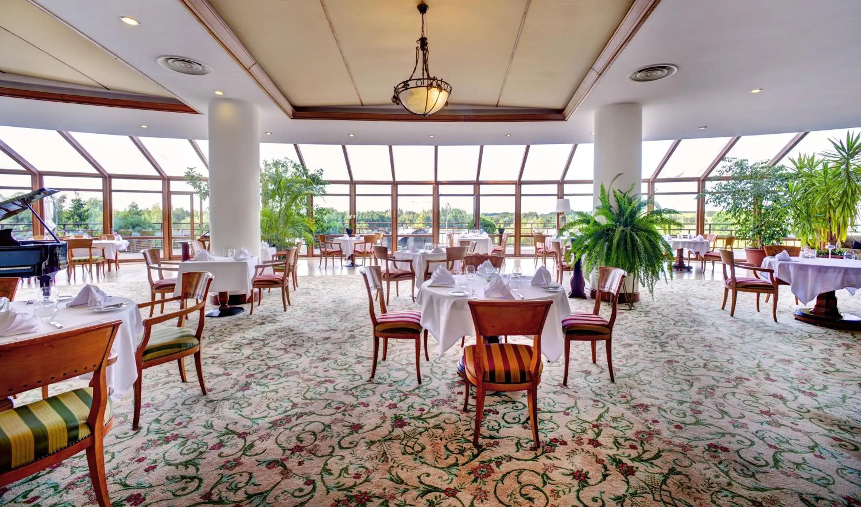 Restaurant/places to eat in Vilnius Grand Resort Restaurant/places to eat in Vilnius Grand Resort