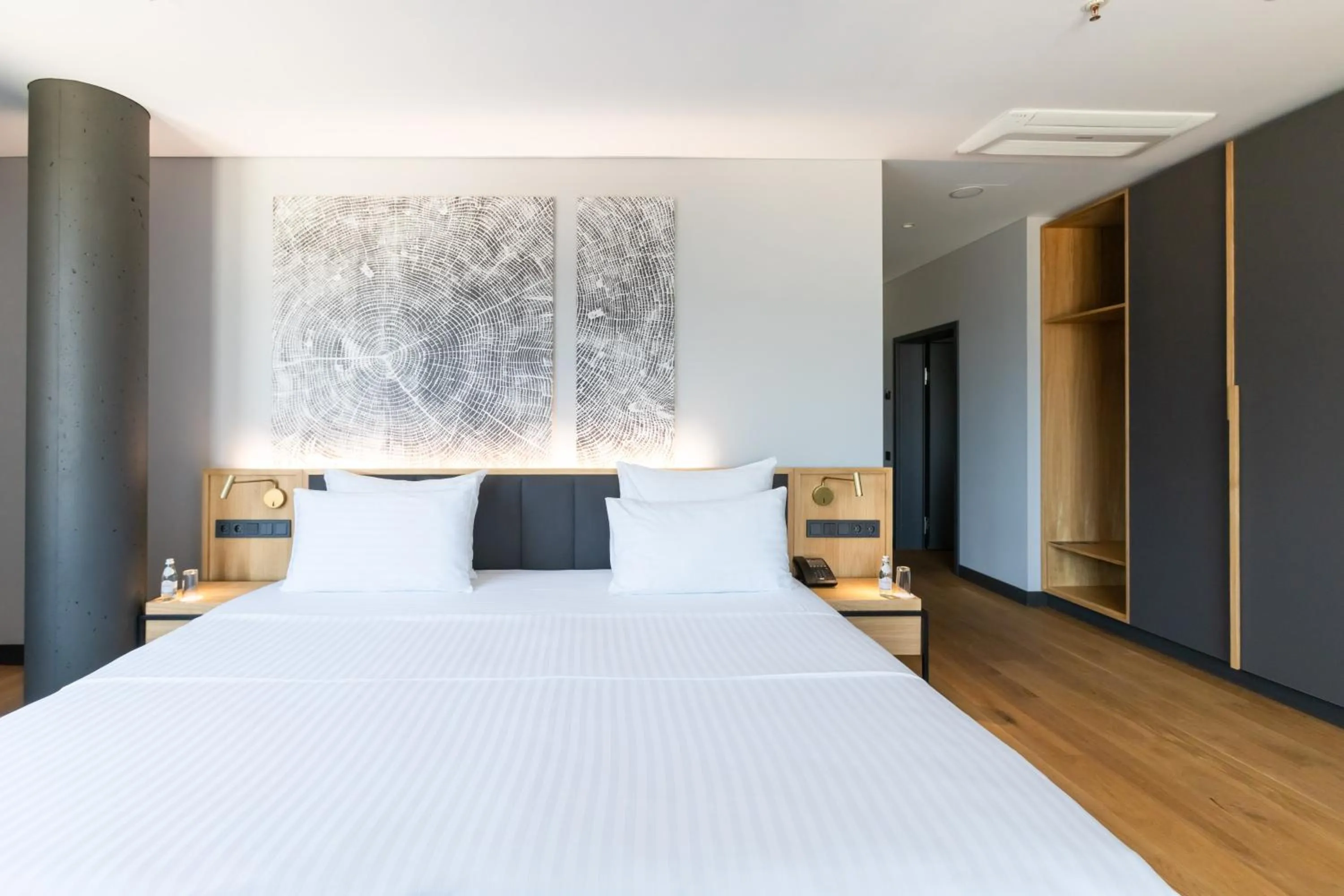 Bedroom, Bed in Vilnius Grand Resort