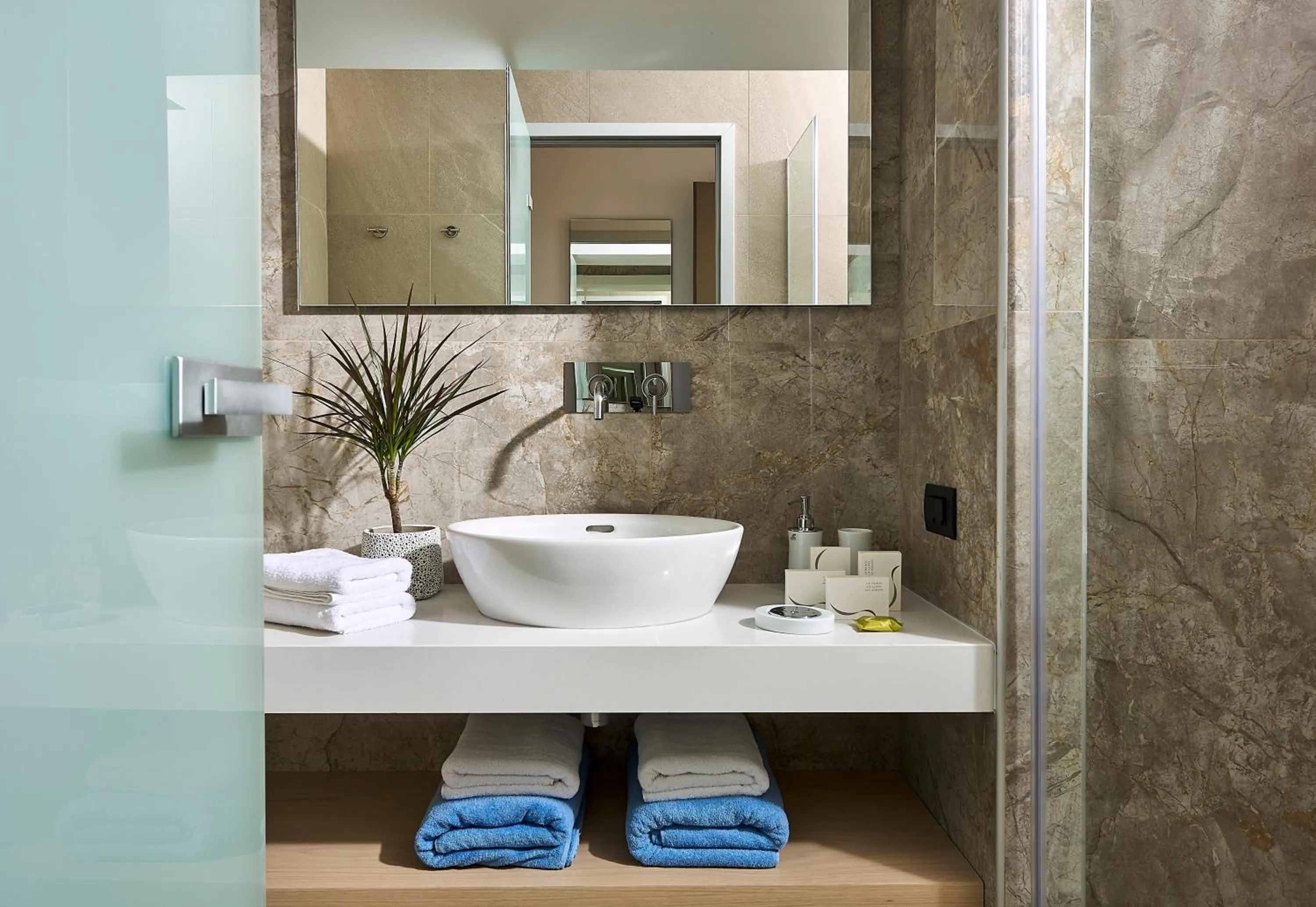 Bathroom in Coriva Beach Hotel & Bungalows