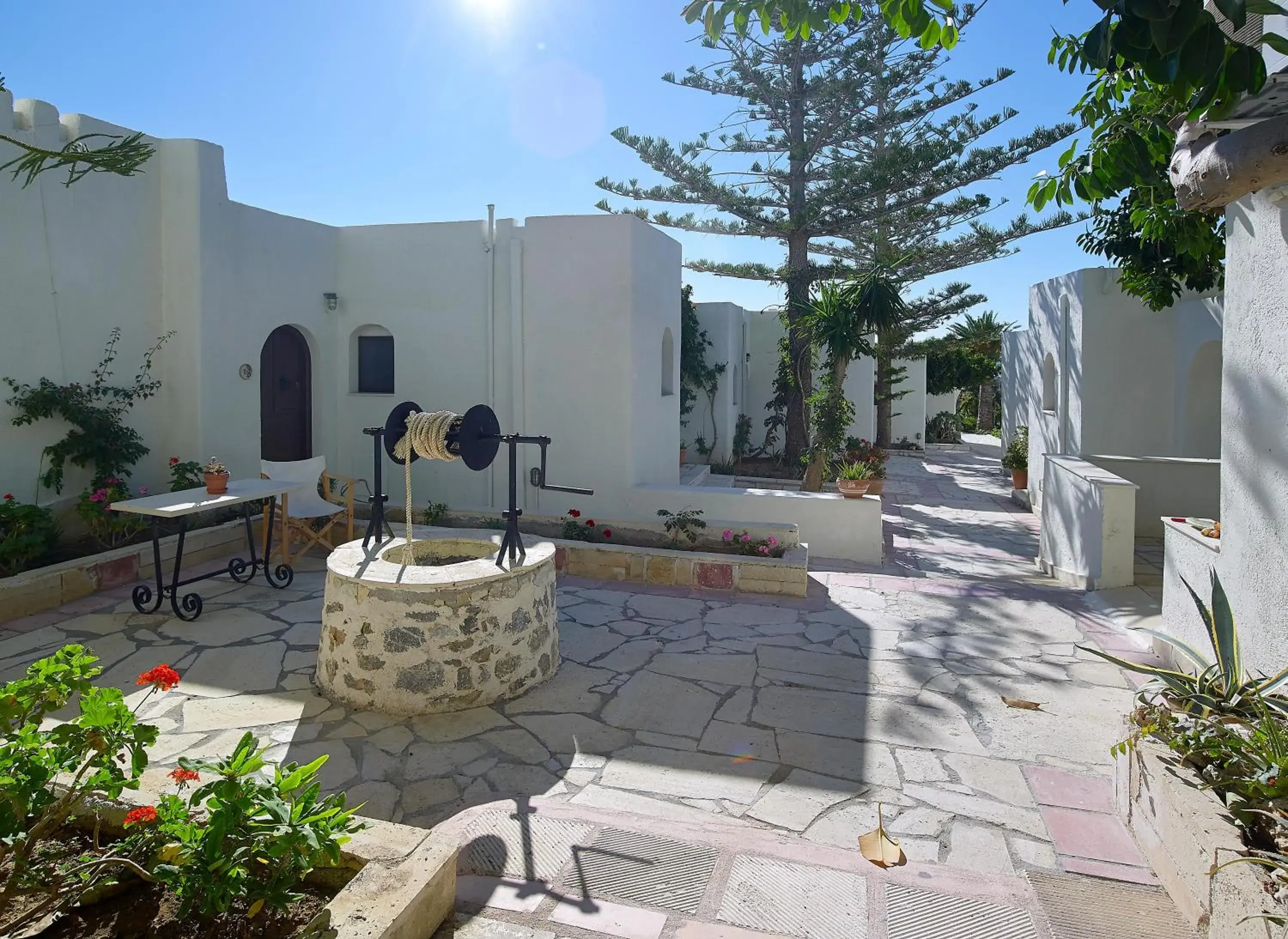 Property building in Coriva Beach Hotel & Bungalows Property building in Coriva Beach Hotel & Bungalows