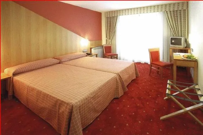 Bed in Hotel Mirador de Gornazo