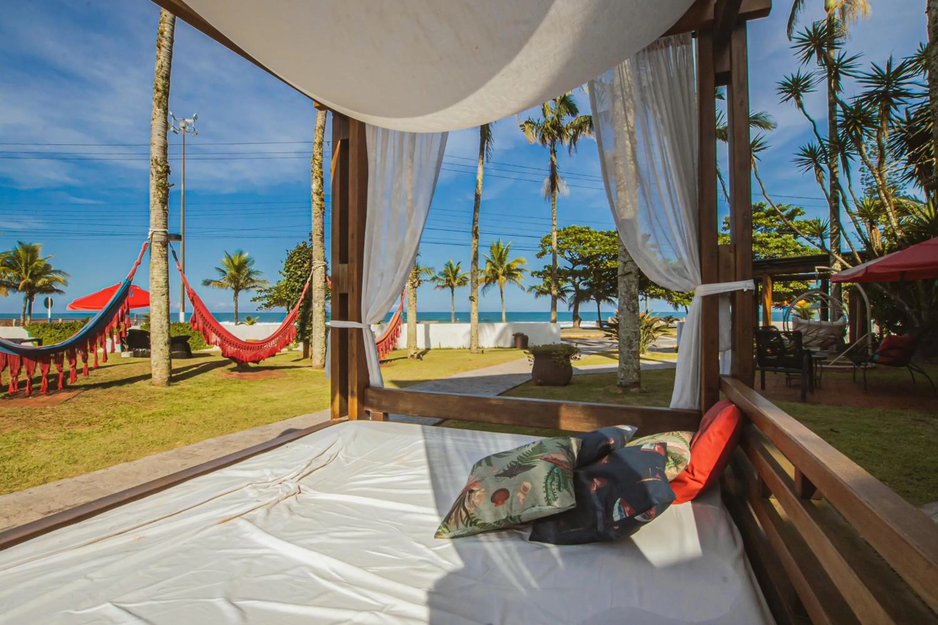 Garden in Hotel VillaReal Guaratuba - Caieiras