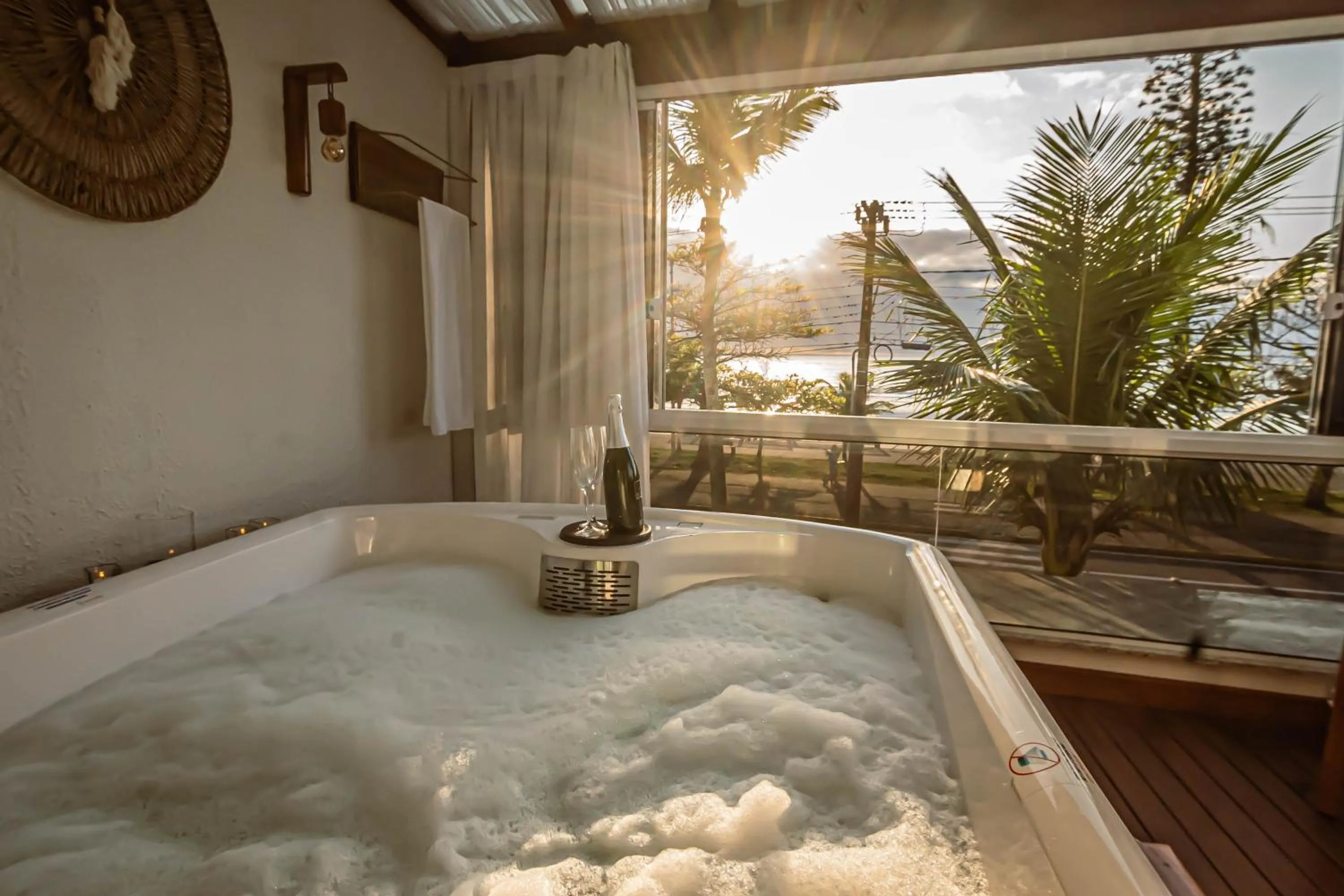 Hot Tub in Hotel VillaReal Guaratuba - Caieiras