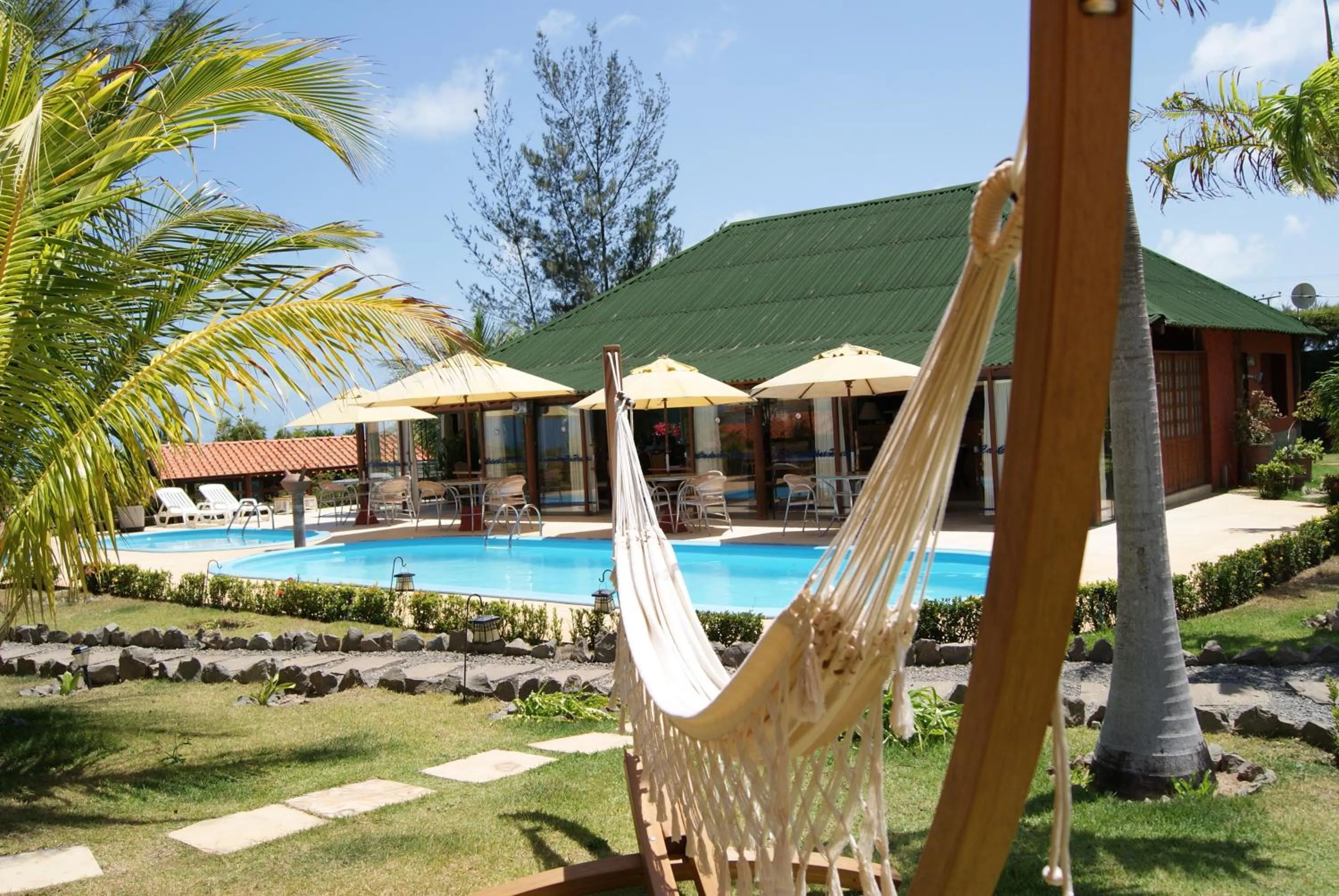 Swimming pool in Pousada Cultural Canto dos Poetas