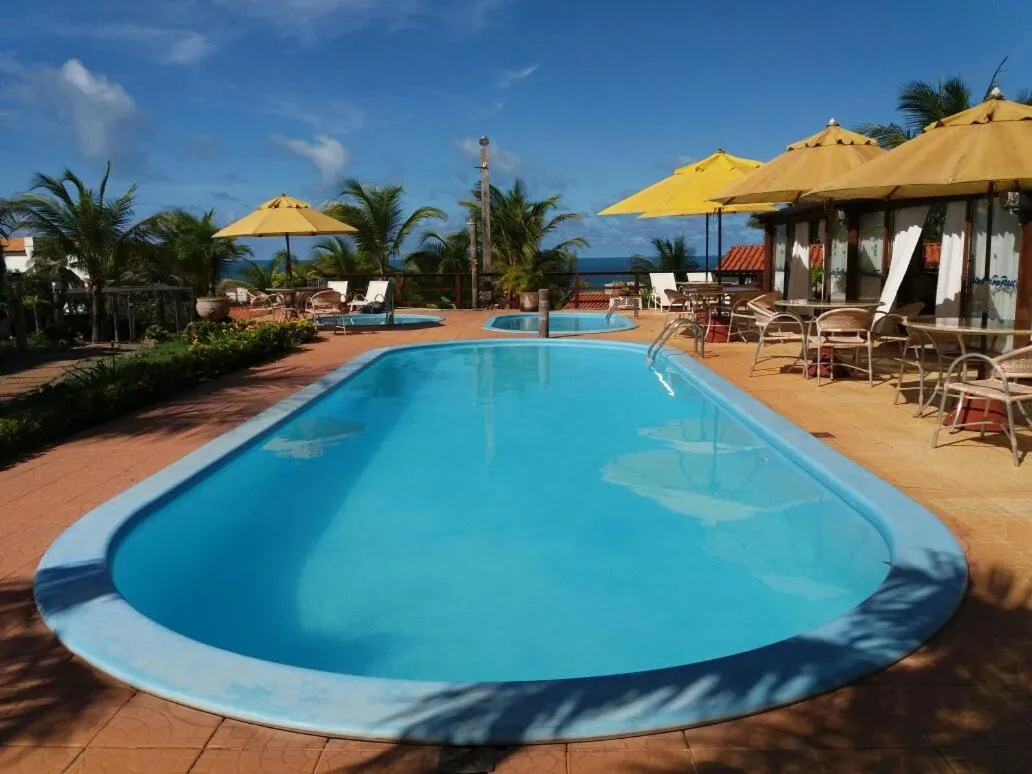 Swimming pool in Pousada Cultural Canto dos Poetas