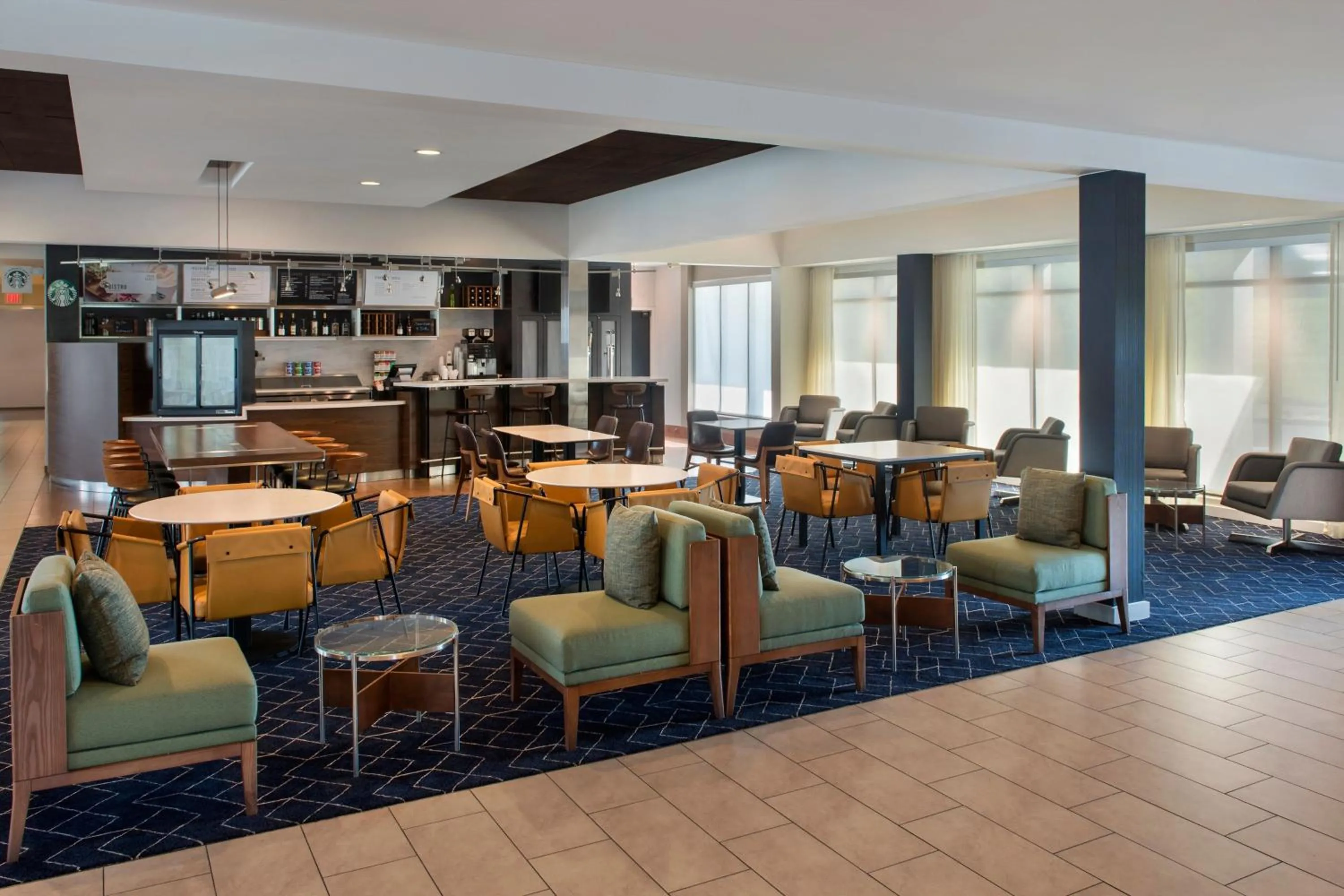 Restaurant/places to eat in Courtyard by Marriott New Haven Wallingford