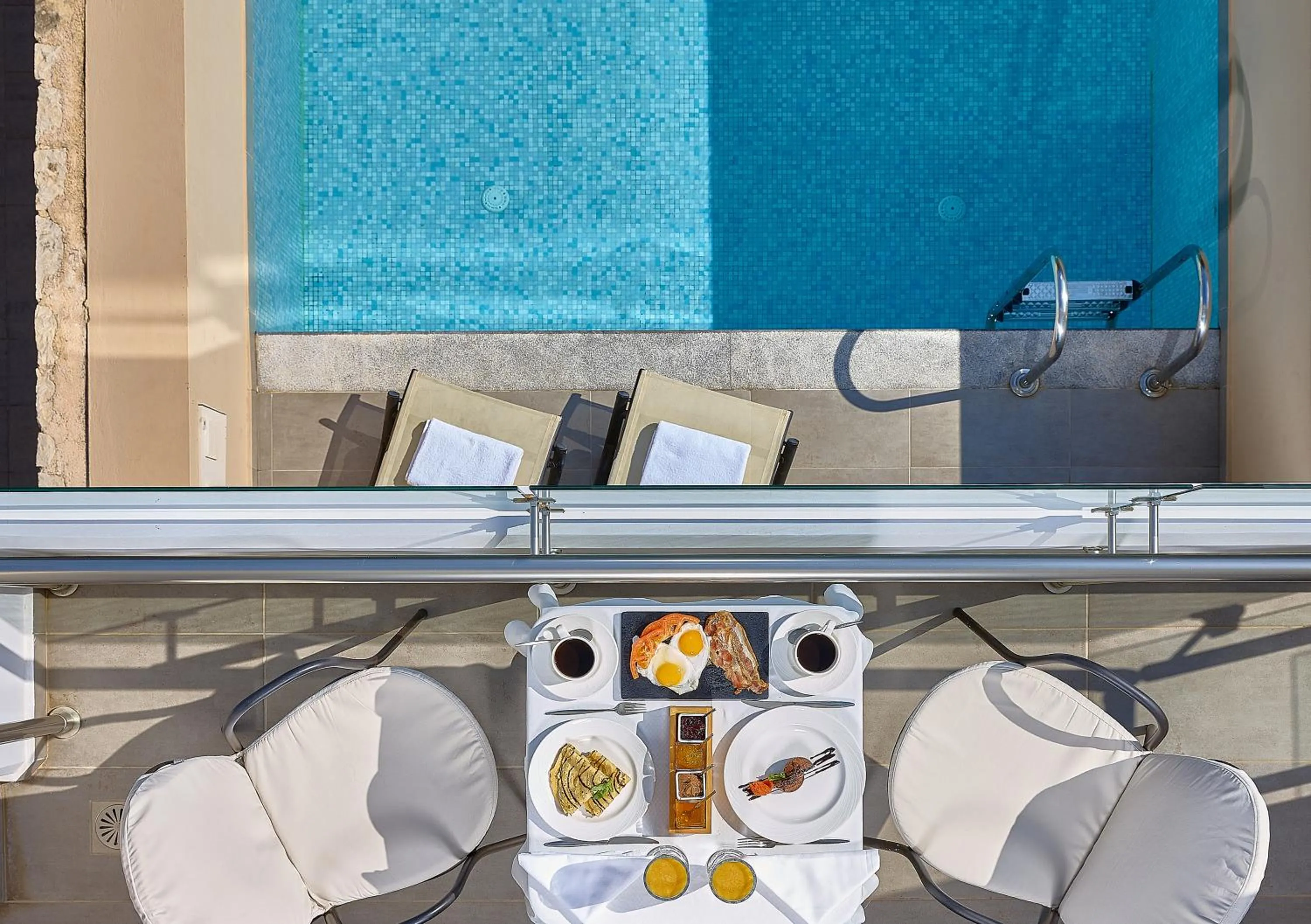 Swimming pool in Castello Boutique Resort & Spa - Adults Only