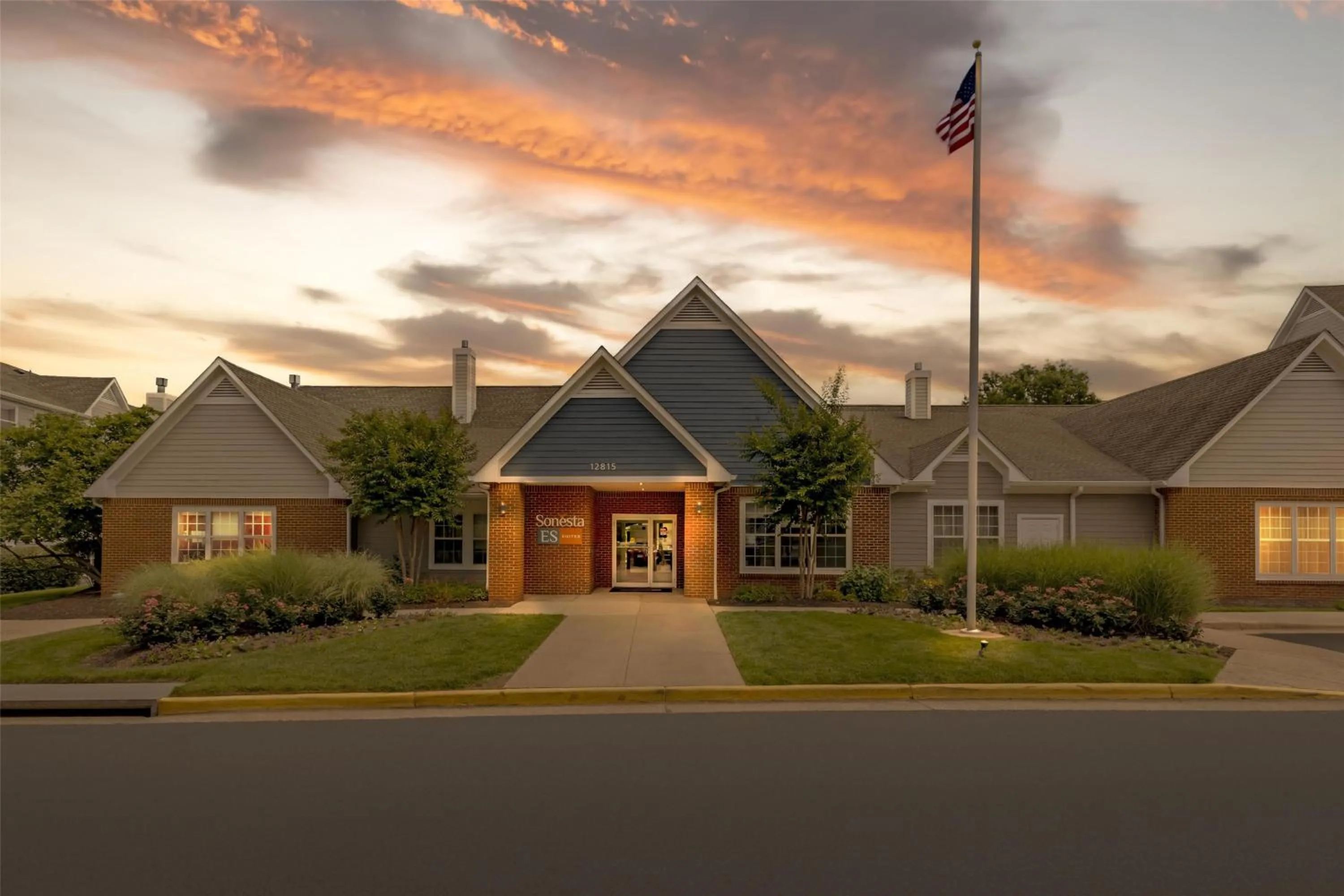 Property building in Sonesta ES Suites Fairfax Fair Lakes