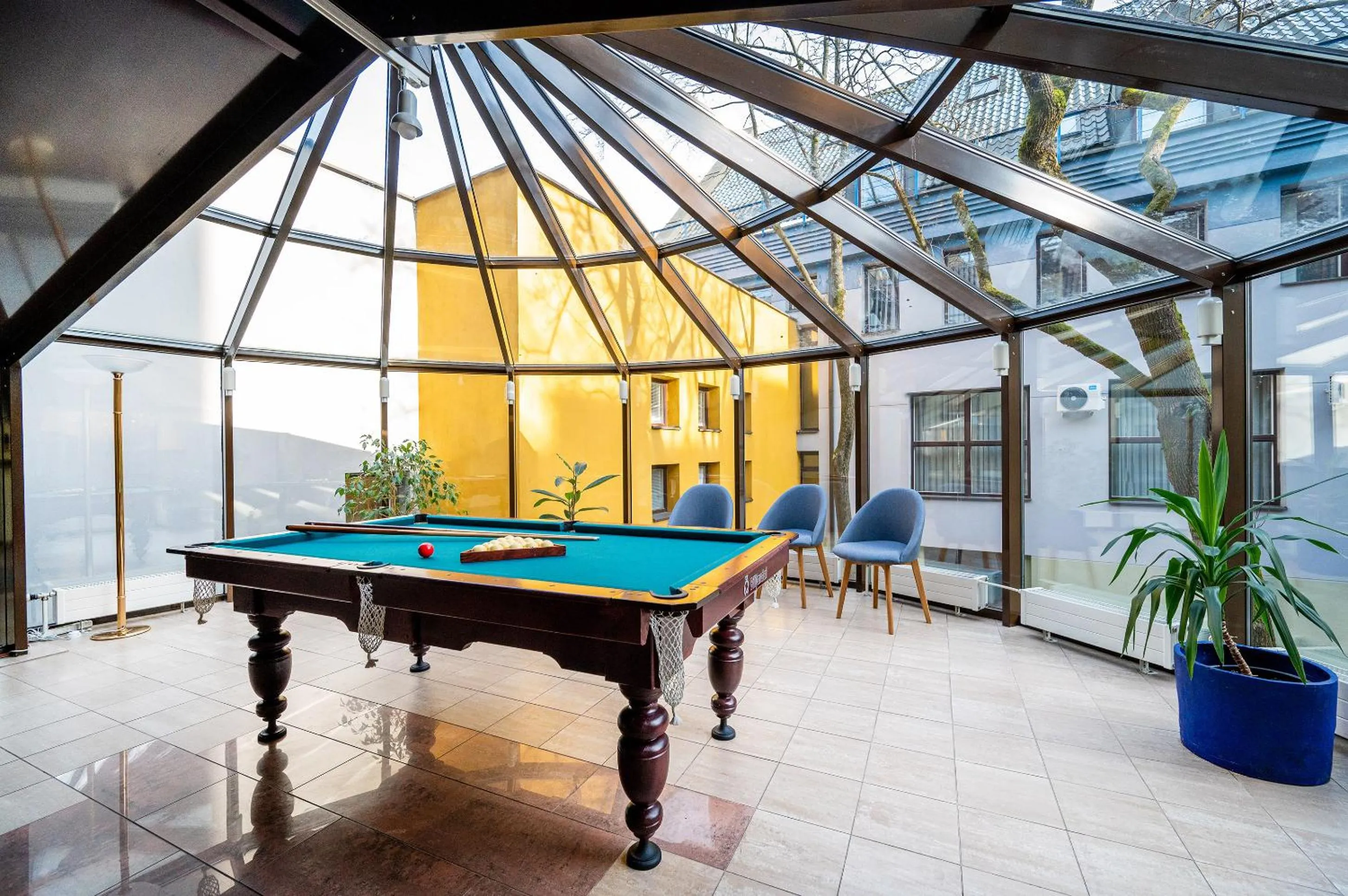 Billiard in Grata by Centrum Hotels