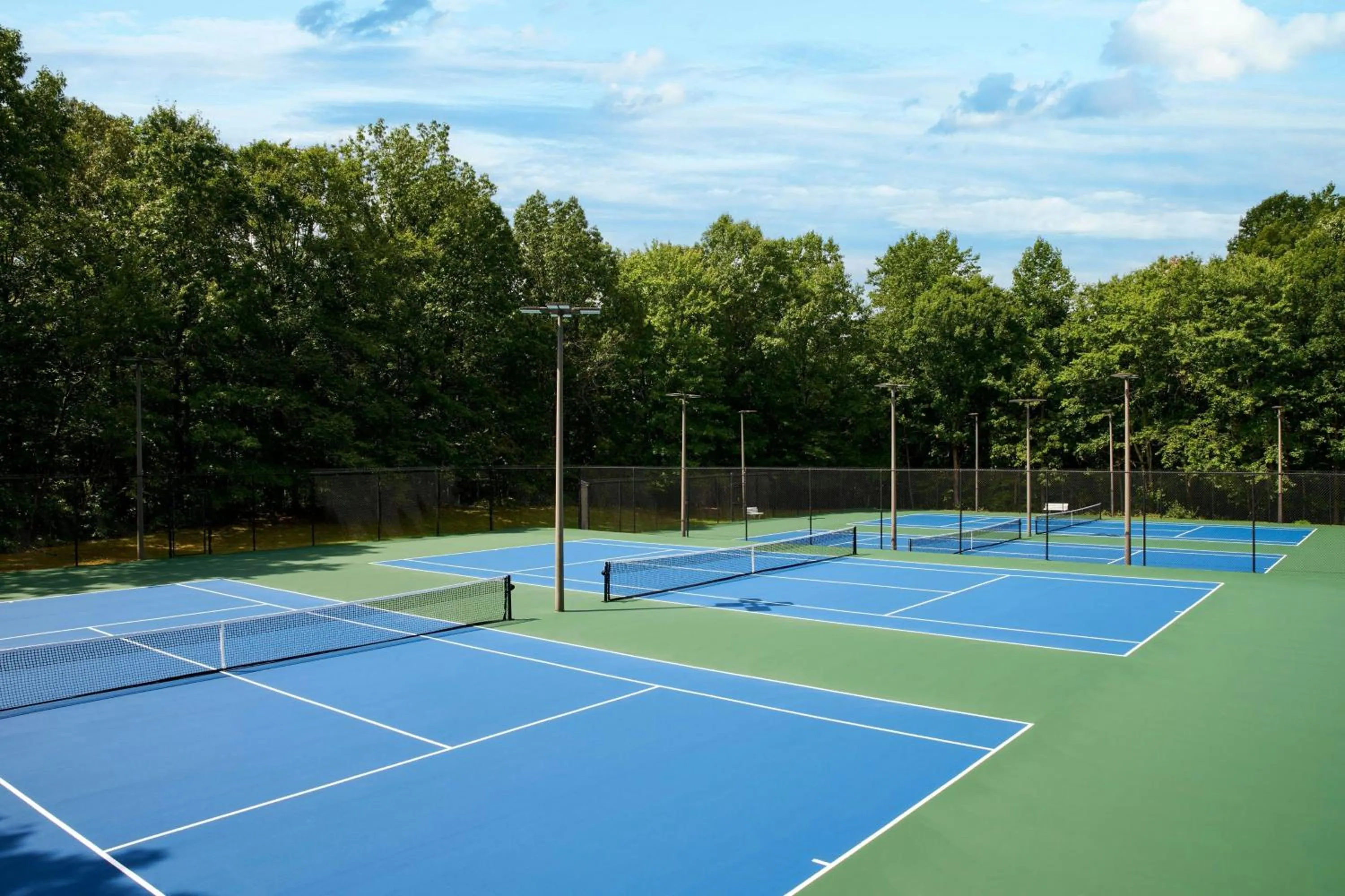 Tennis court in Westfields Marriott Washington Dulles