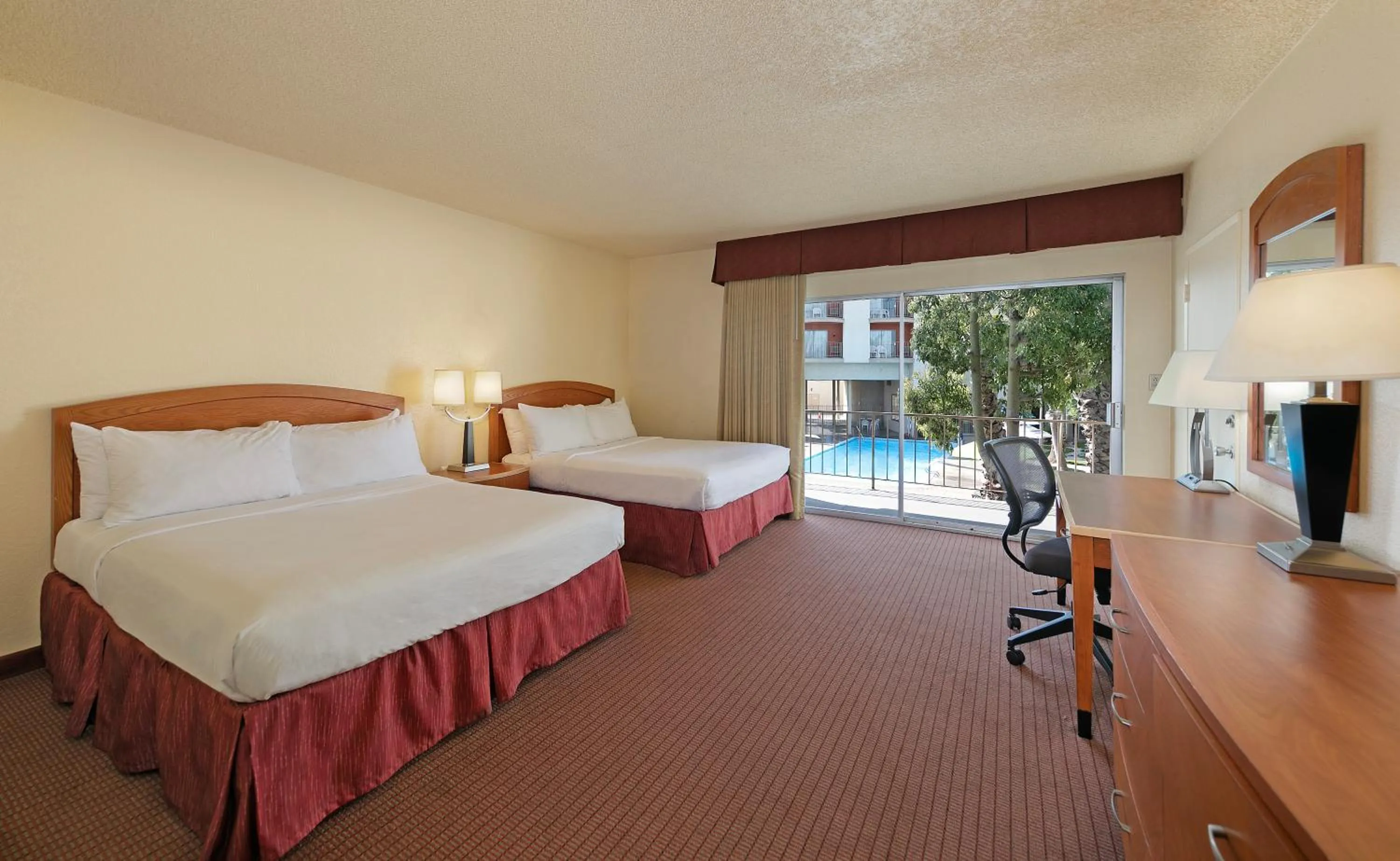 Bedroom in Golden Sails Hotel