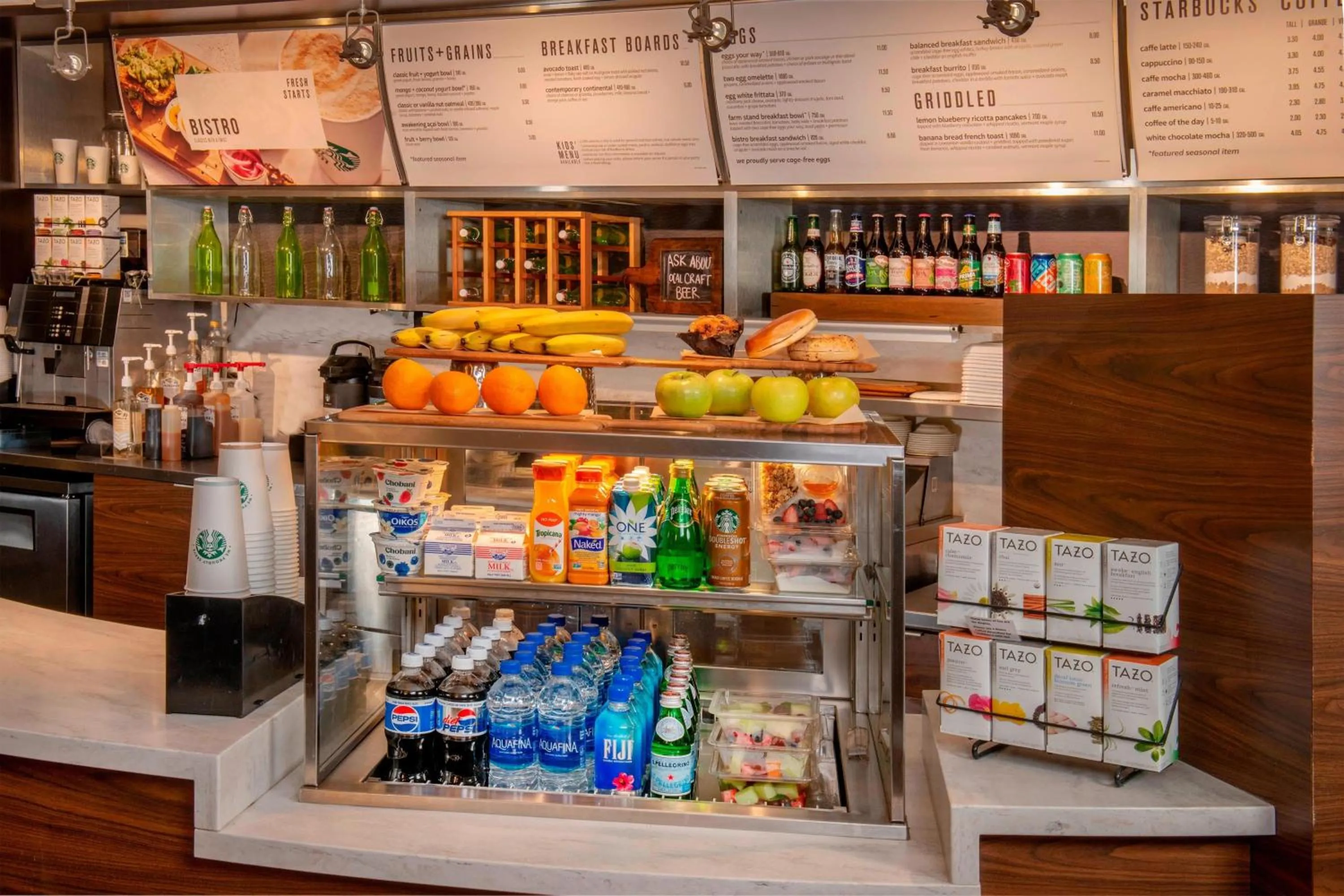 Restaurant/places to eat in Courtyard Wilmington Downtown