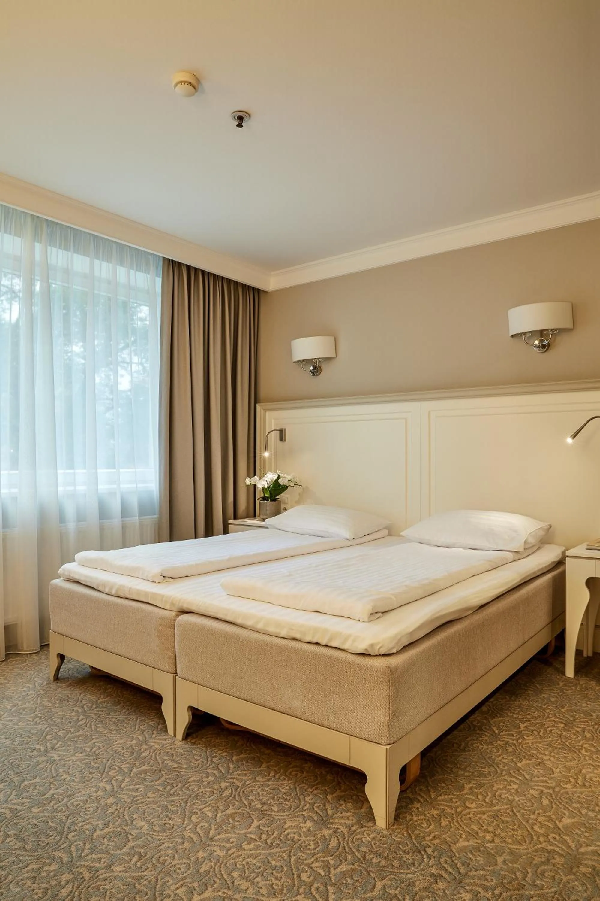 Bed in Ratonda Centrum Hotels