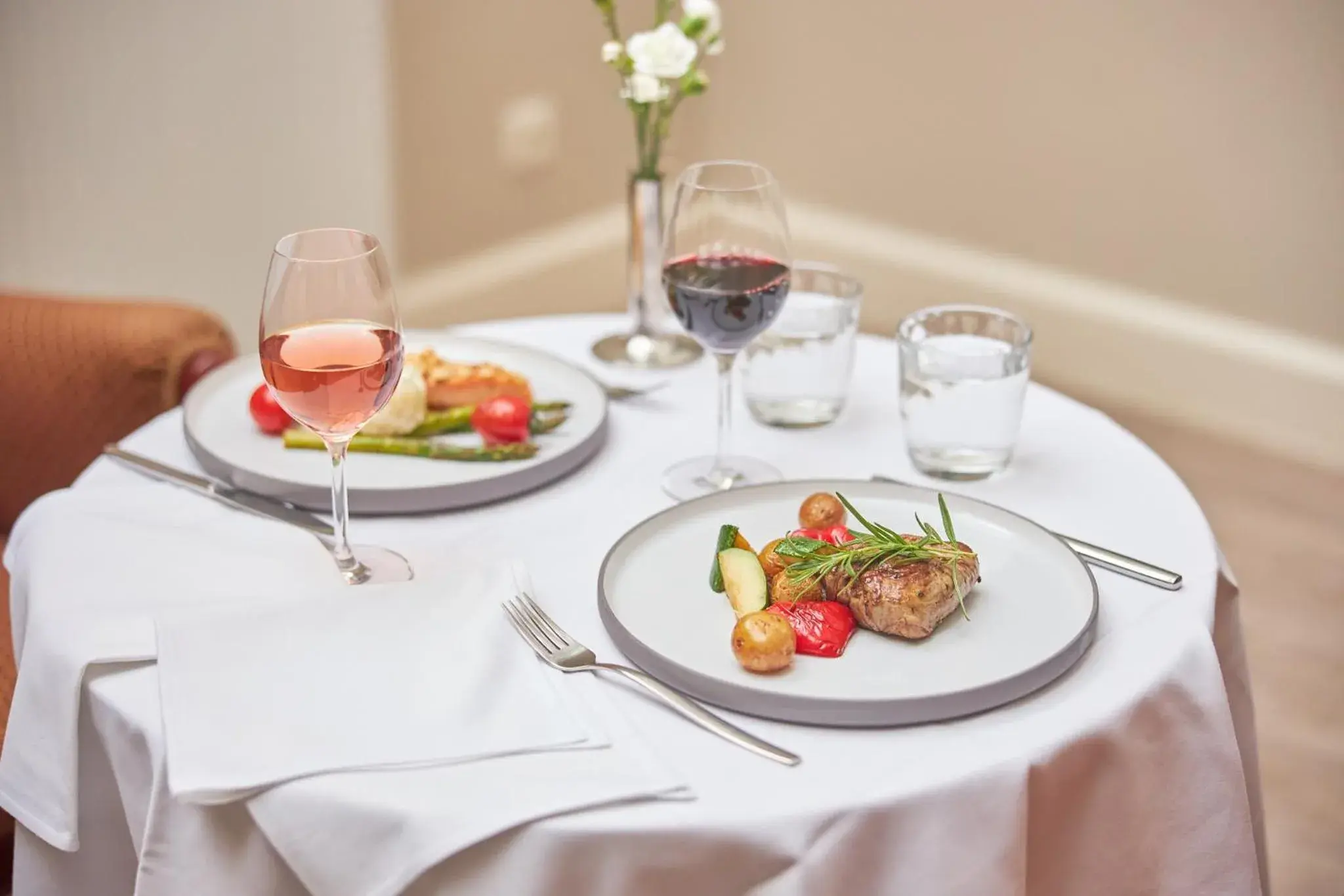 Restaurant/places to eat in Ratonda Centrum Hotels Restaurant/places to eat in Ratonda Centrum Hotels