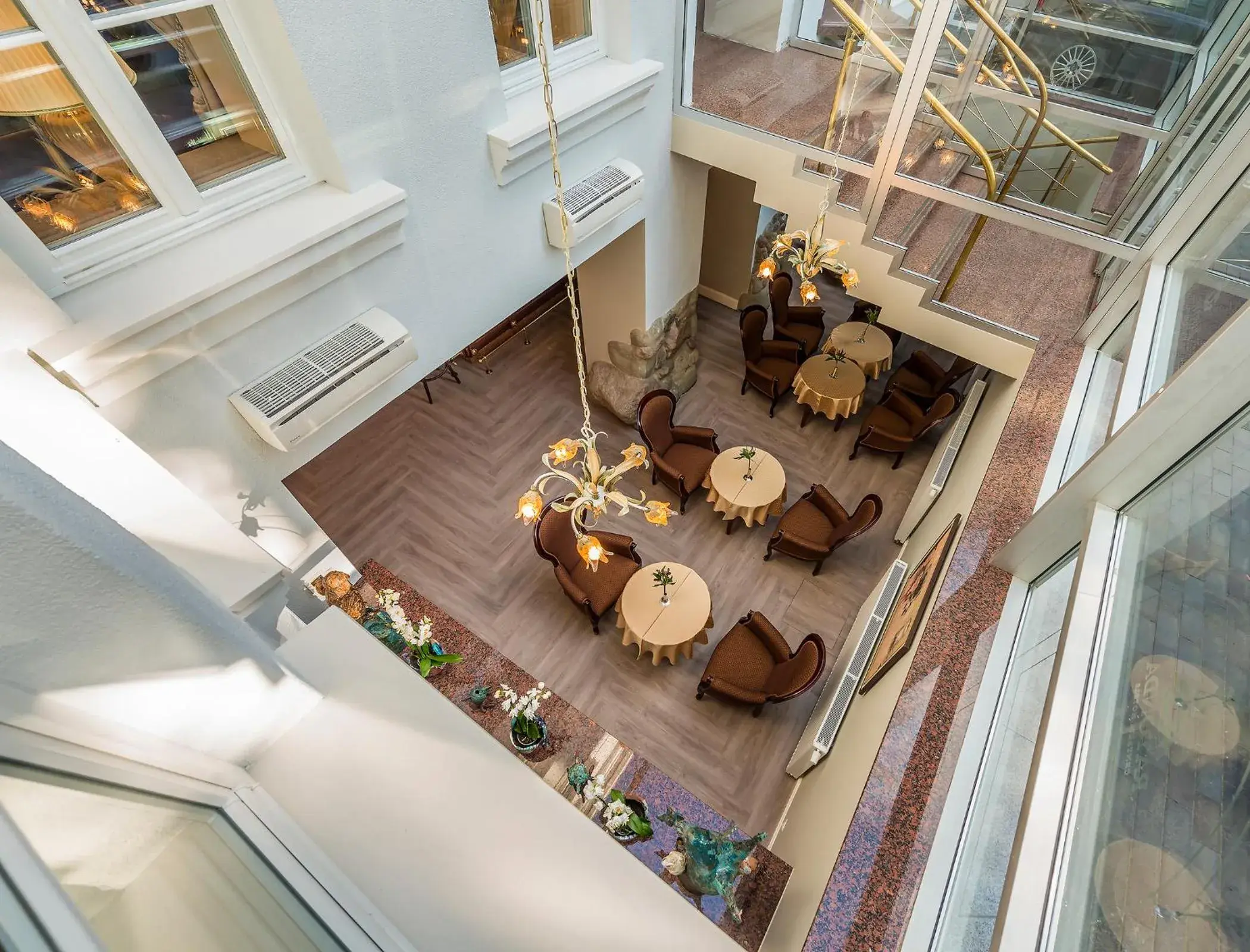 Restaurant/places to eat in Ratonda Centrum Hotels Restaurant/places to eat in Ratonda Centrum Hotels