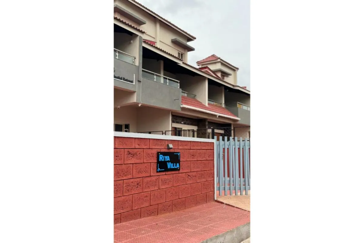 Hotel Sadhana Executive