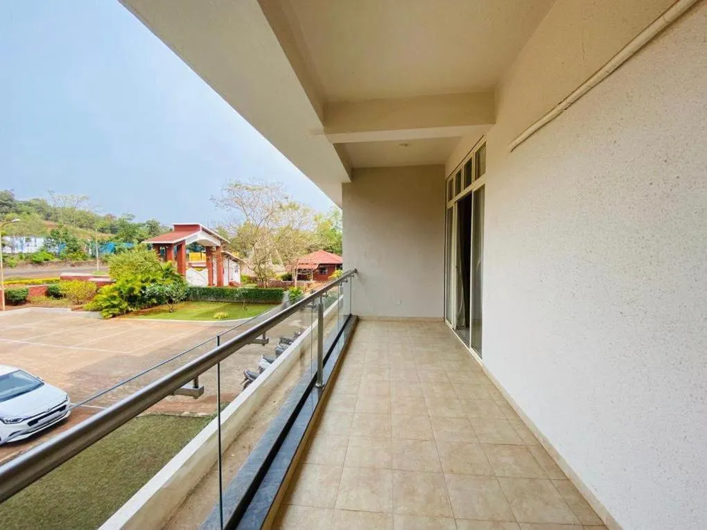 Hotel Sadhana Executive